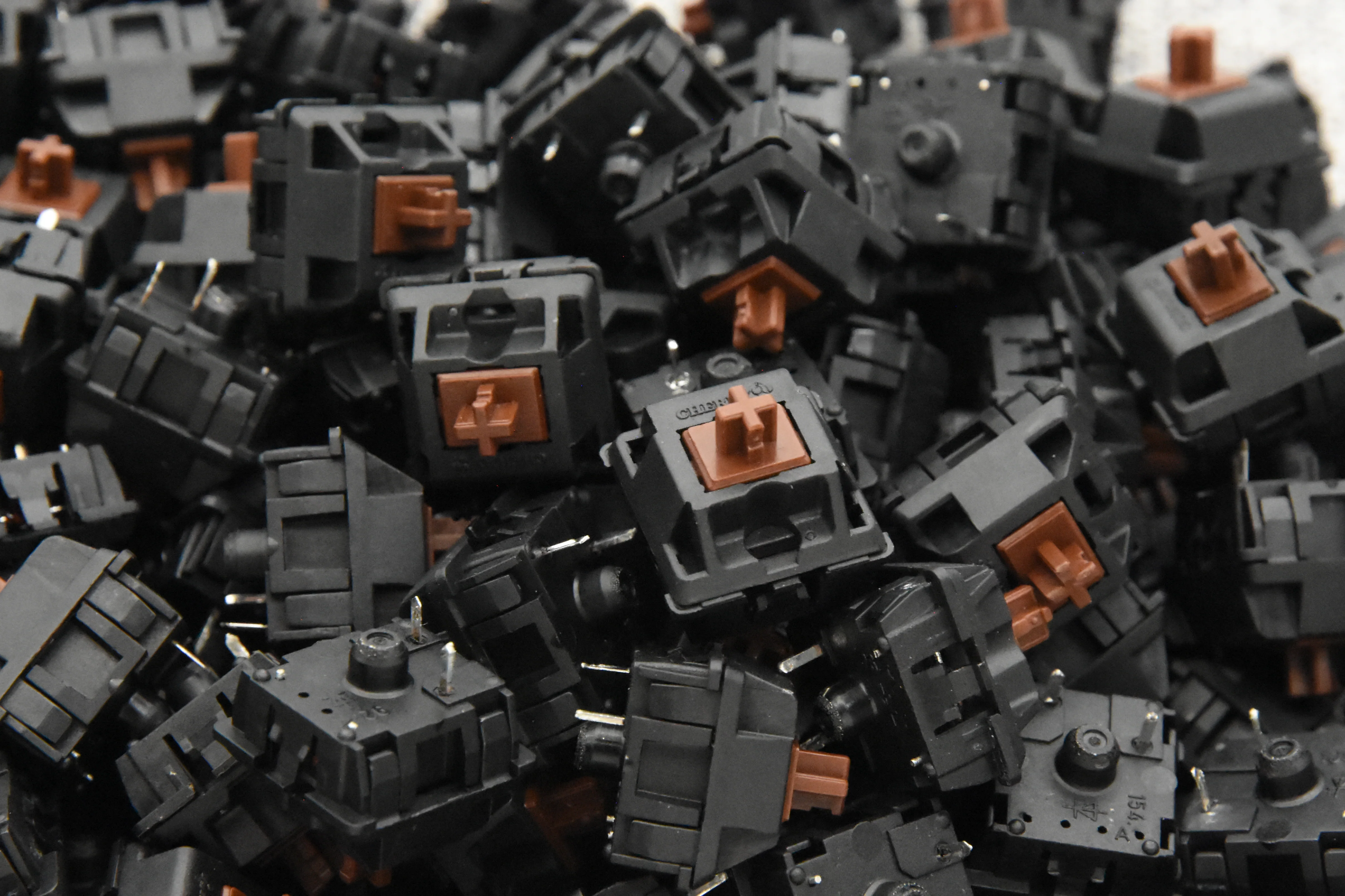 PRE-RETOOLED AND VINTAGE CHERRY MX BLACK SWITCHES (110PCS) - Image 24