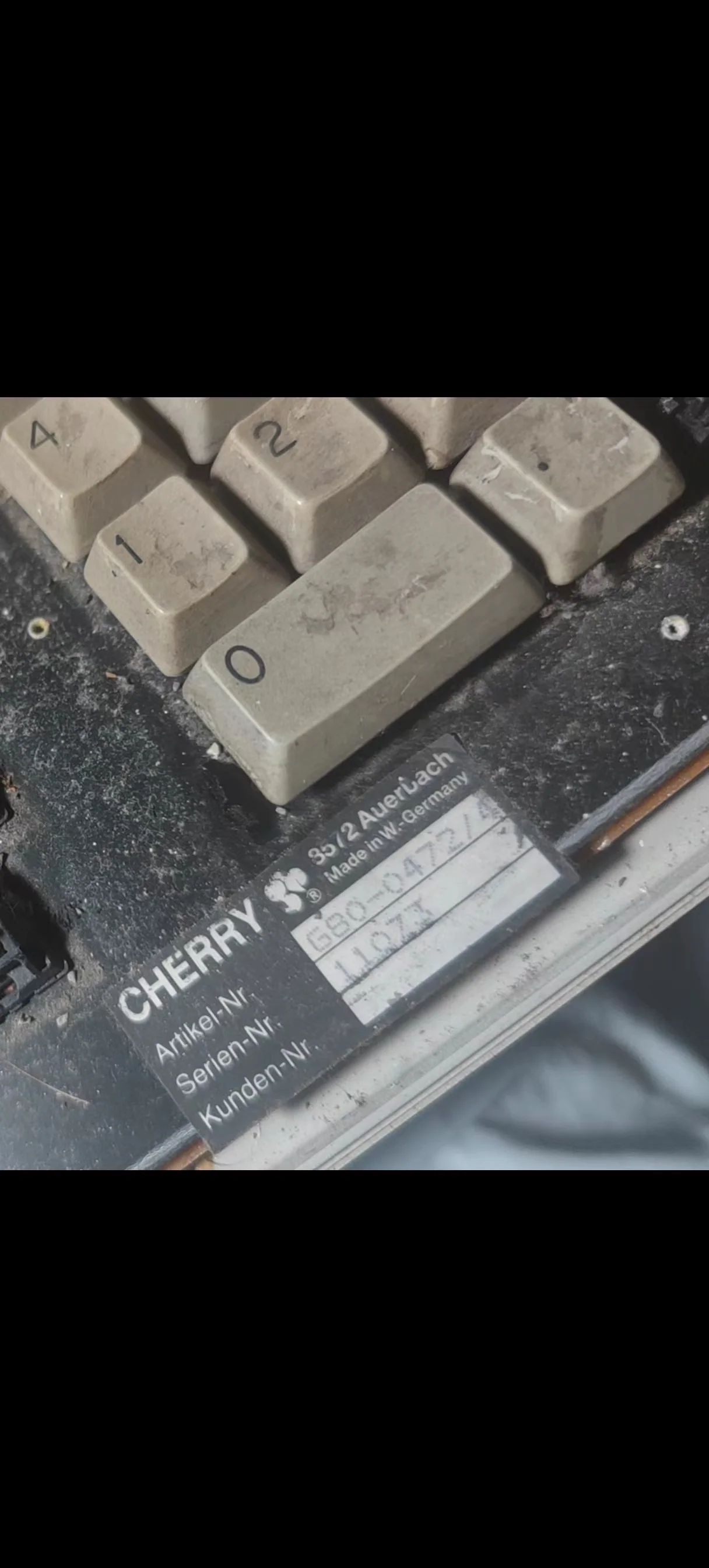 PRE-RETOOLED AND VINTAGE CHERRY MX BLACK SWITCHES (110PCS) - Image 39