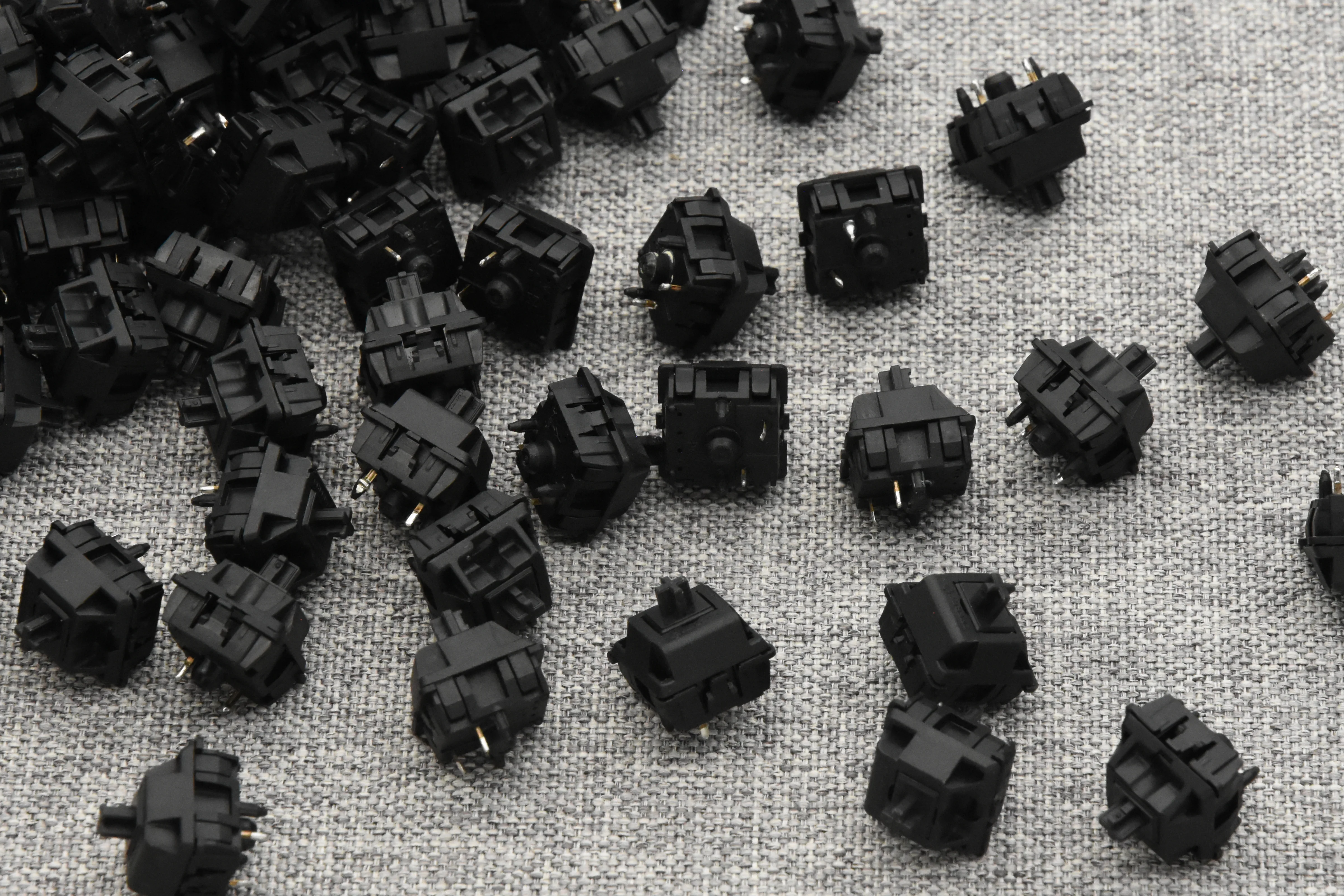 PRE-RETOOLED AND VINTAGE CHERRY MX BLACK SWITCHES (110PCS) - Image 5