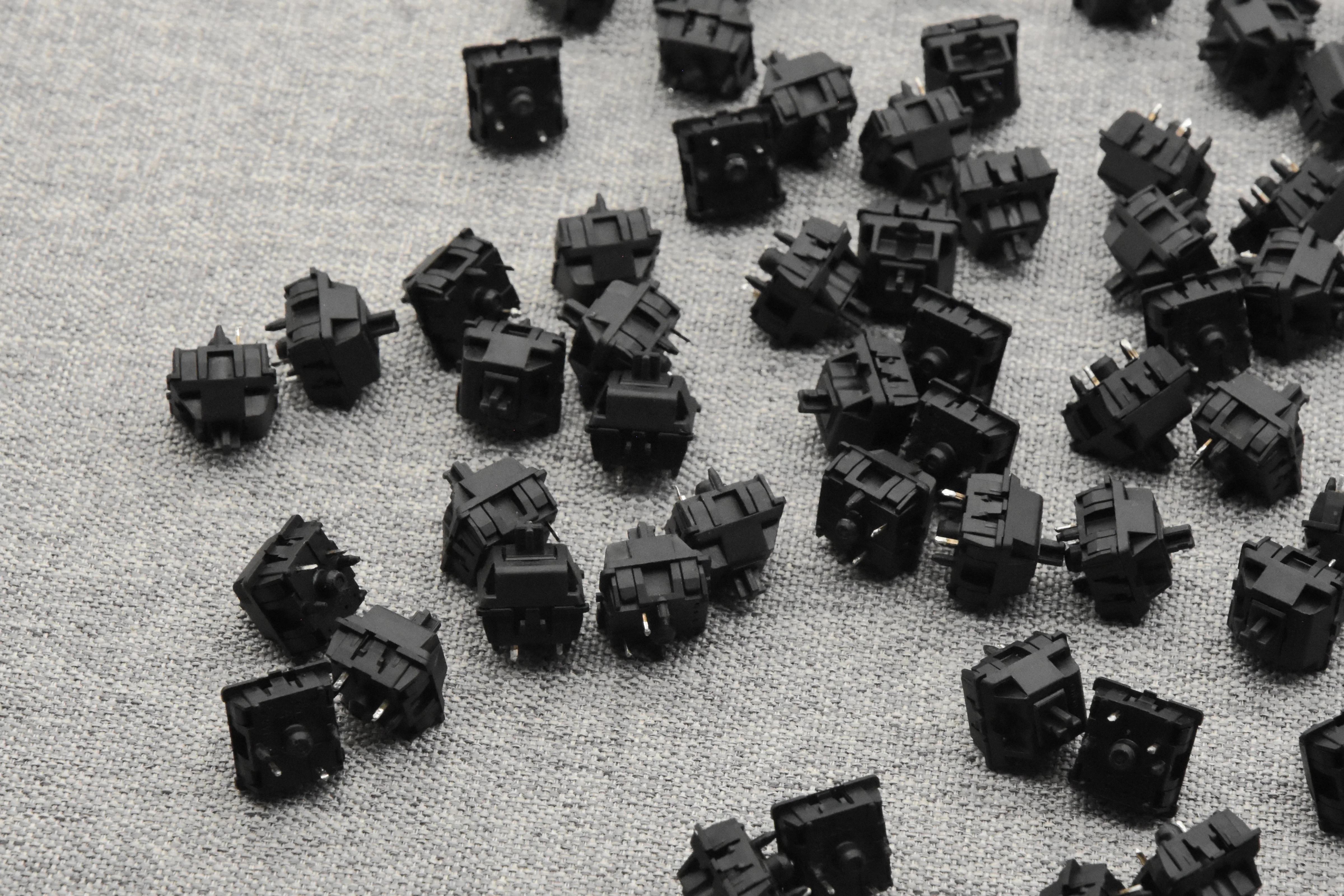 PRE-RETOOLED AND VINTAGE CHERRY MX BLACK SWITCHES (110PCS) - Image 9