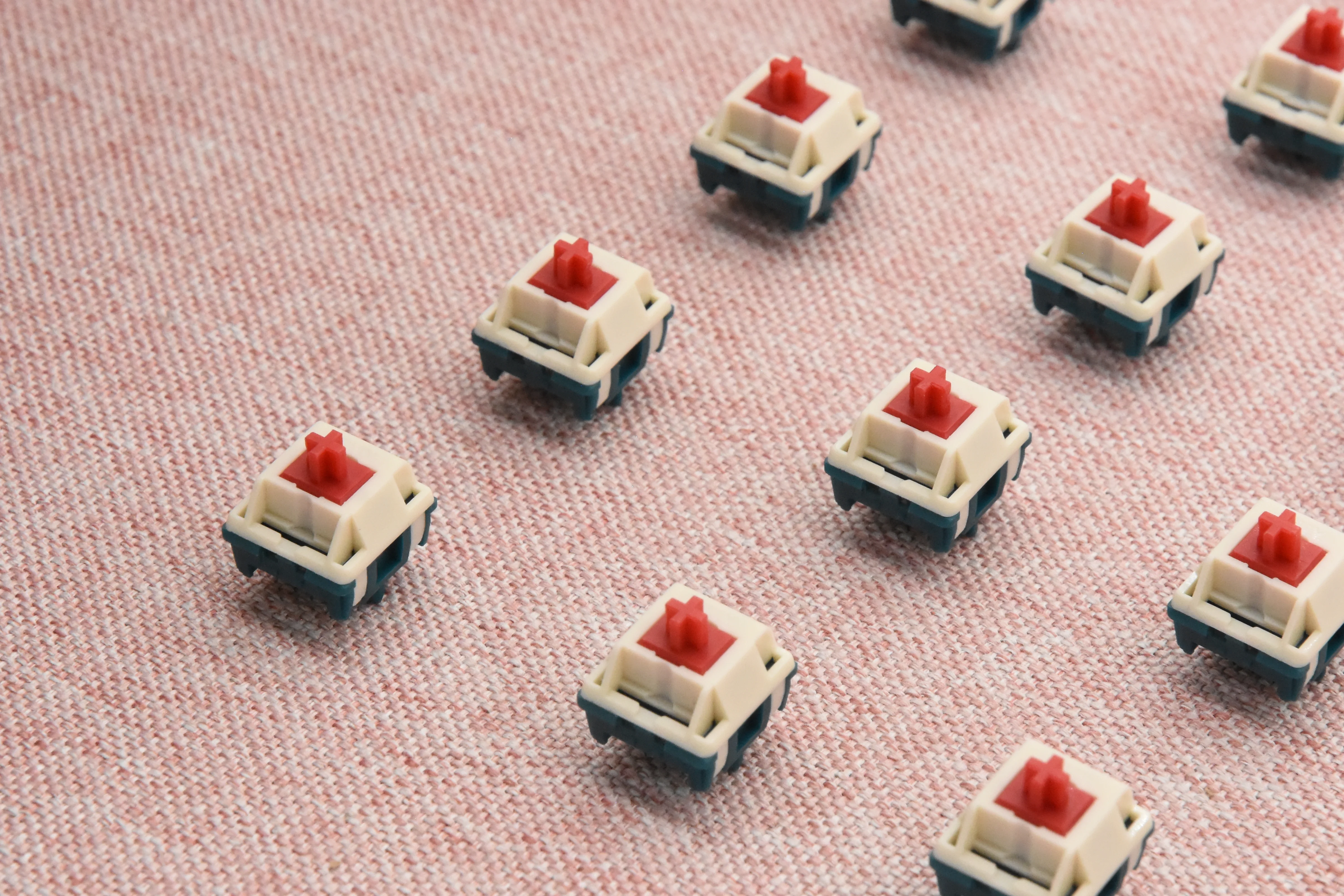 Sillyworks X HMX SONJA HC LINEAR SWITCH FACTORY LUBED (10PCS) - Image 18