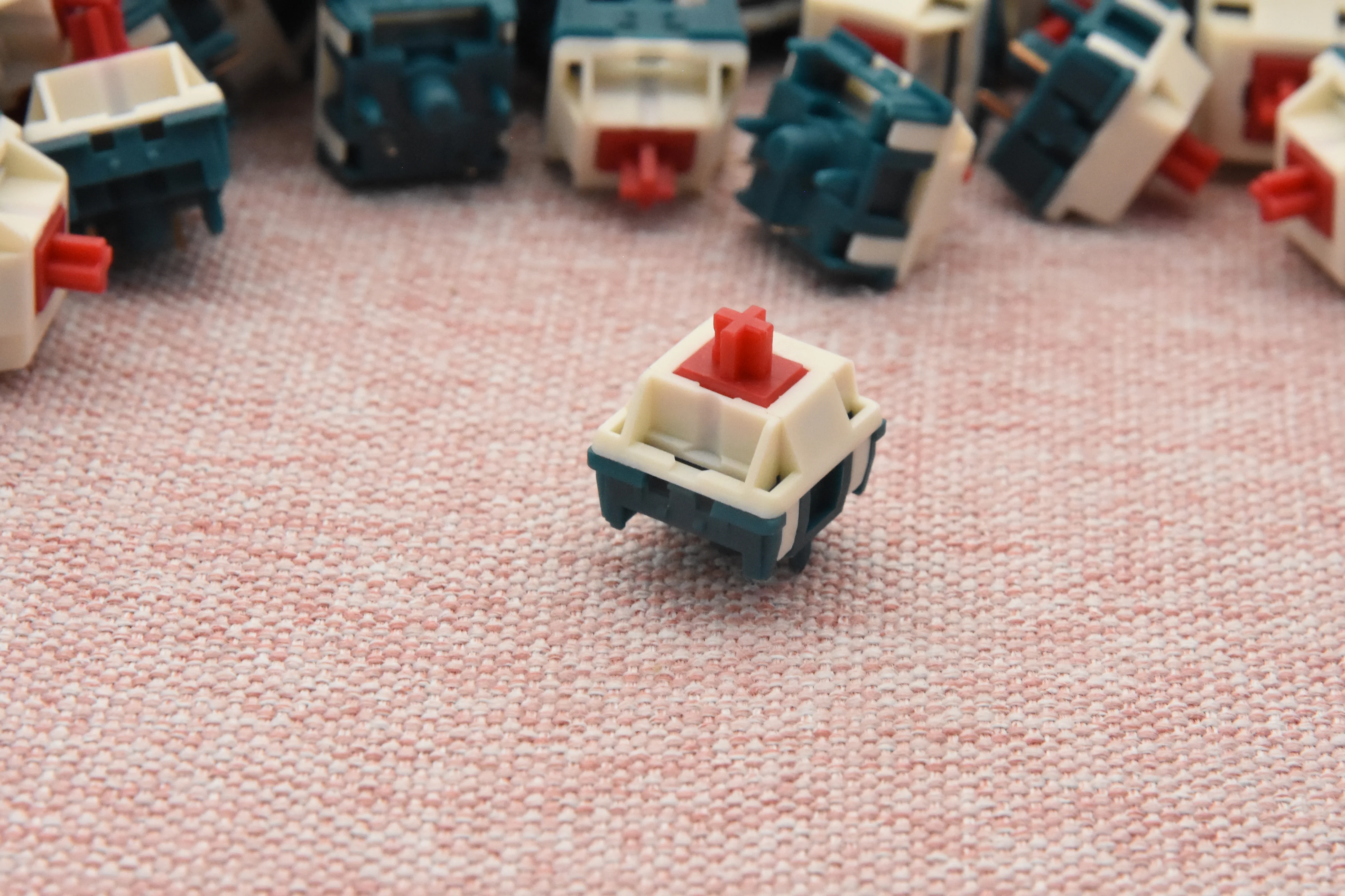 Sillyworks X HMX SONJA HC LINEAR SWITCH FACTORY LUBED (10PCS) - Image 6