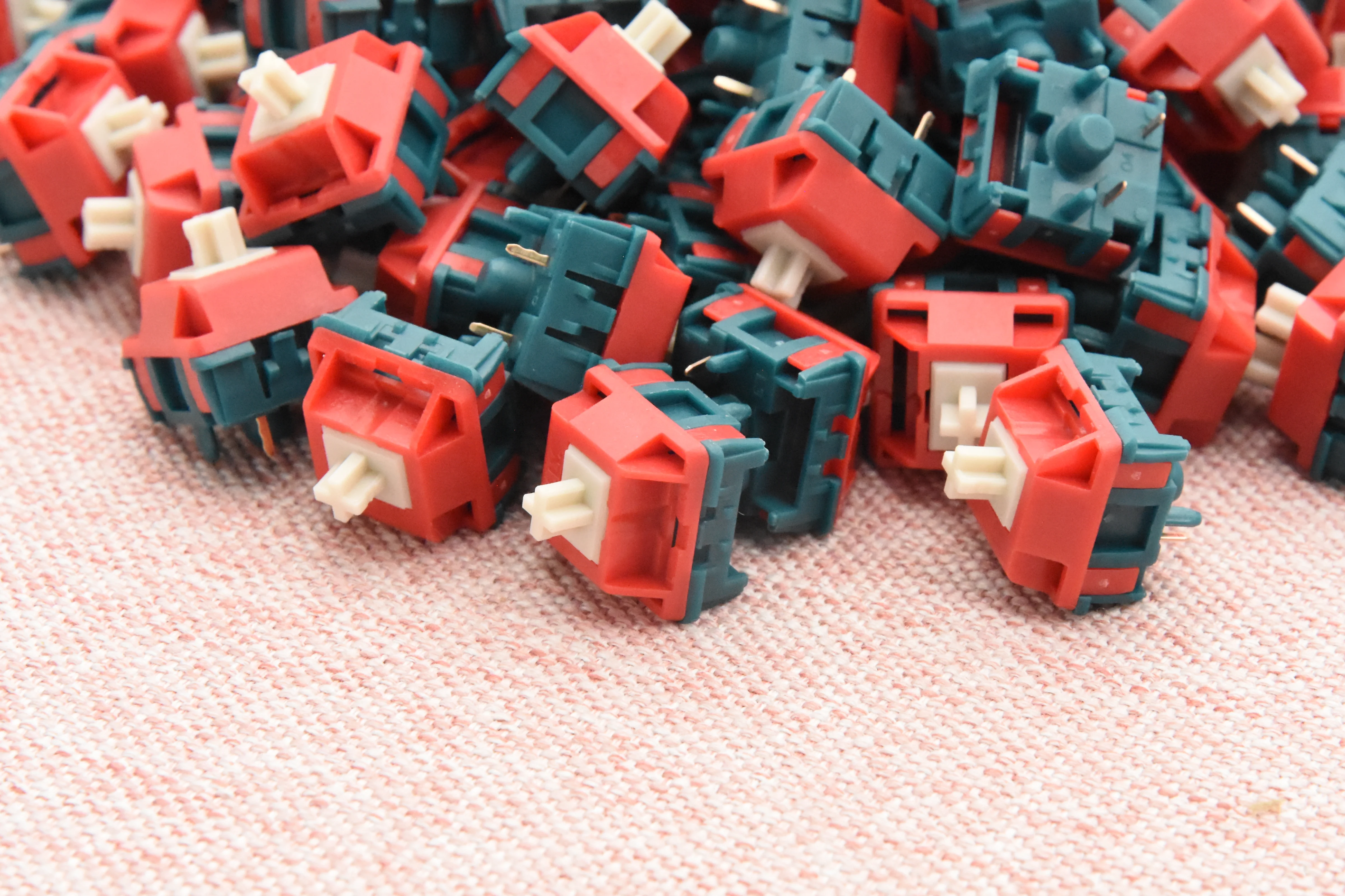 Sillyworks X HMX SONJA LINEAR SWITCH FACTORY LUBED (10PCS) - Image 3