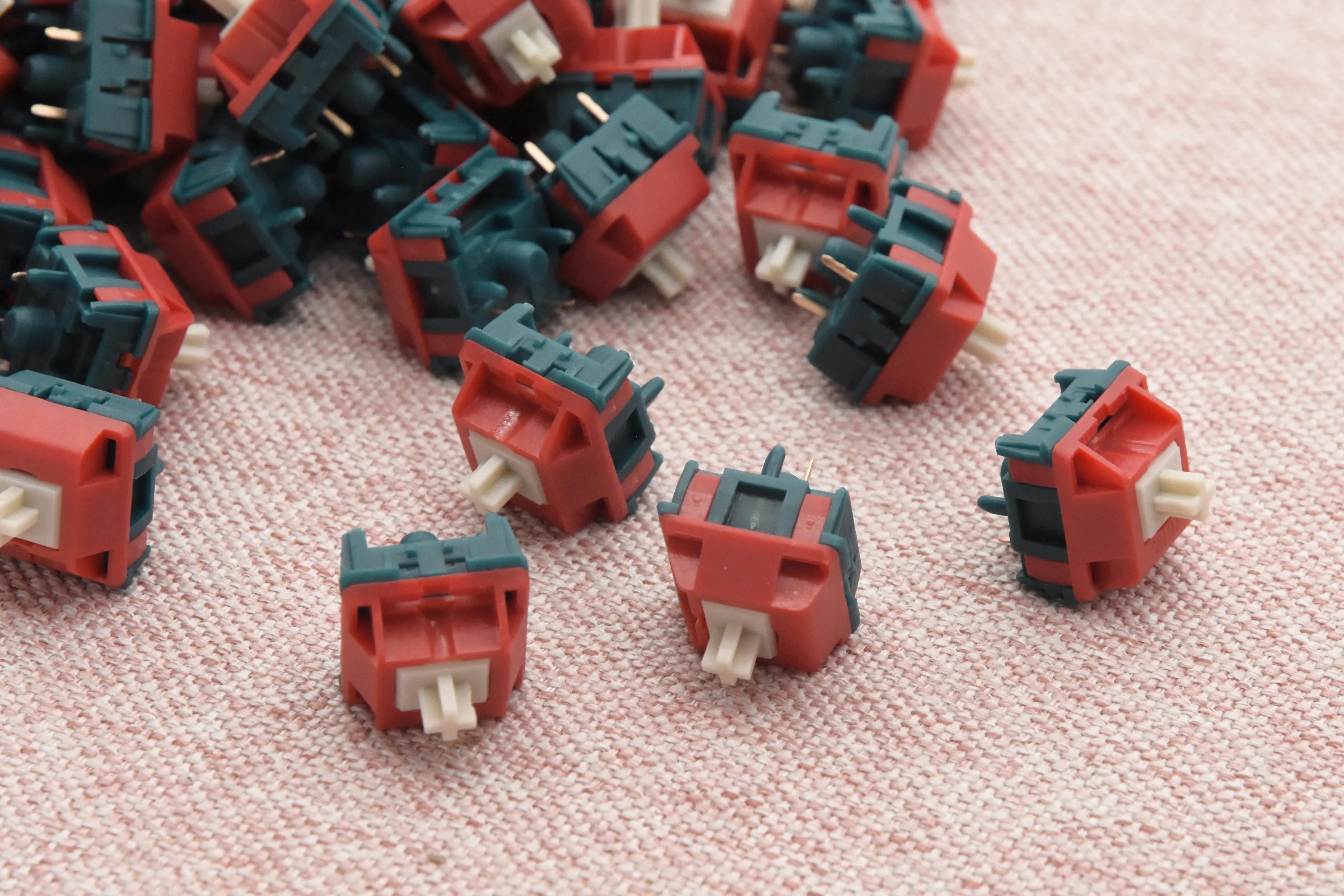 Sillyworks X HMX SONJA LINEAR SWITCH FACTORY LUBED (10PCS) - Image 4