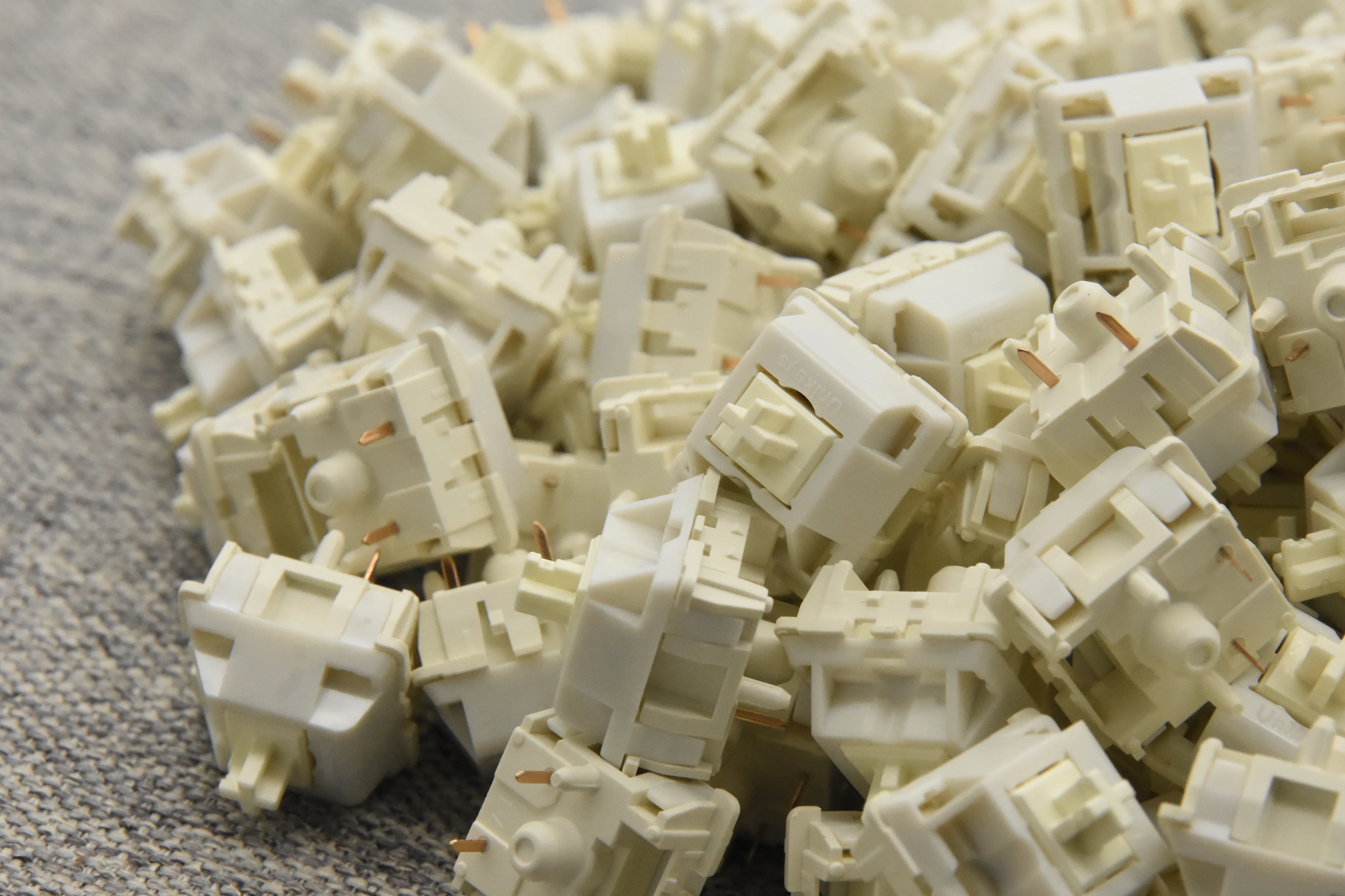 UNIKEYS X BSUN UDON LINEAR SWITCH FACTORY LUBED (10PCS) - Image 5