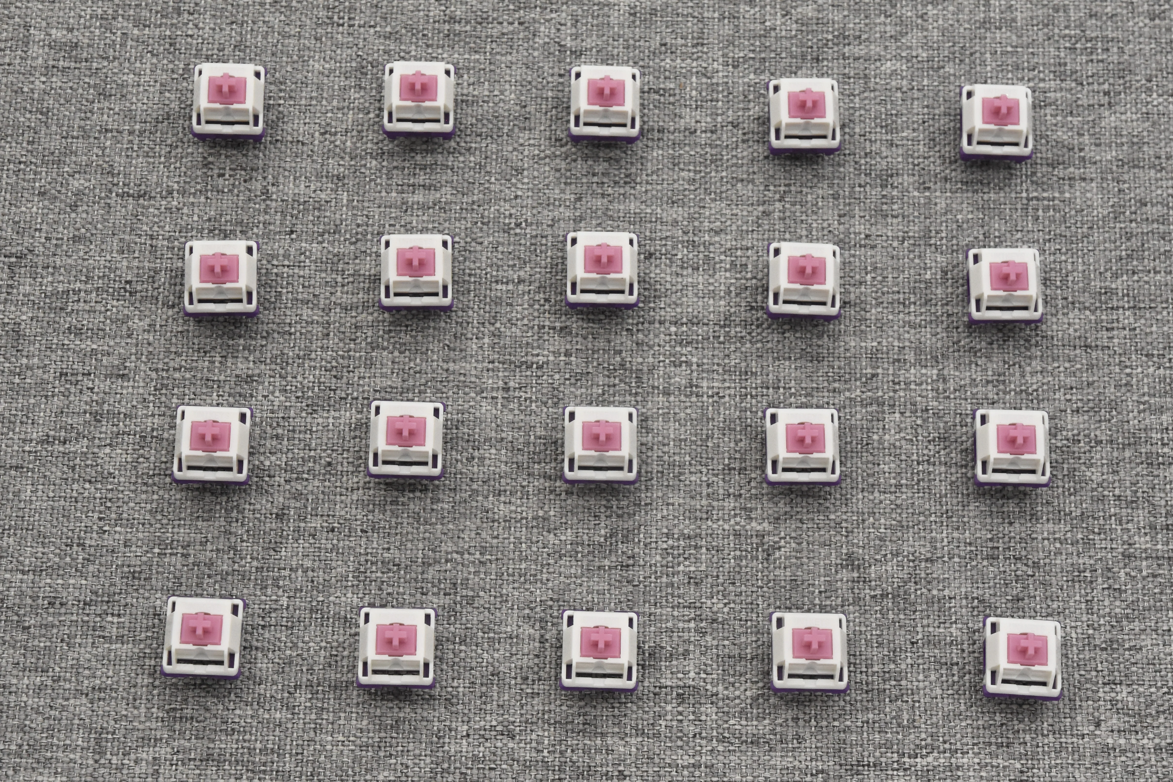 UNIKEYS X HMX PURPLE DAWN LINEAR SWITCH FACTORY LUBED EDITION (10PCS) - Image 9
