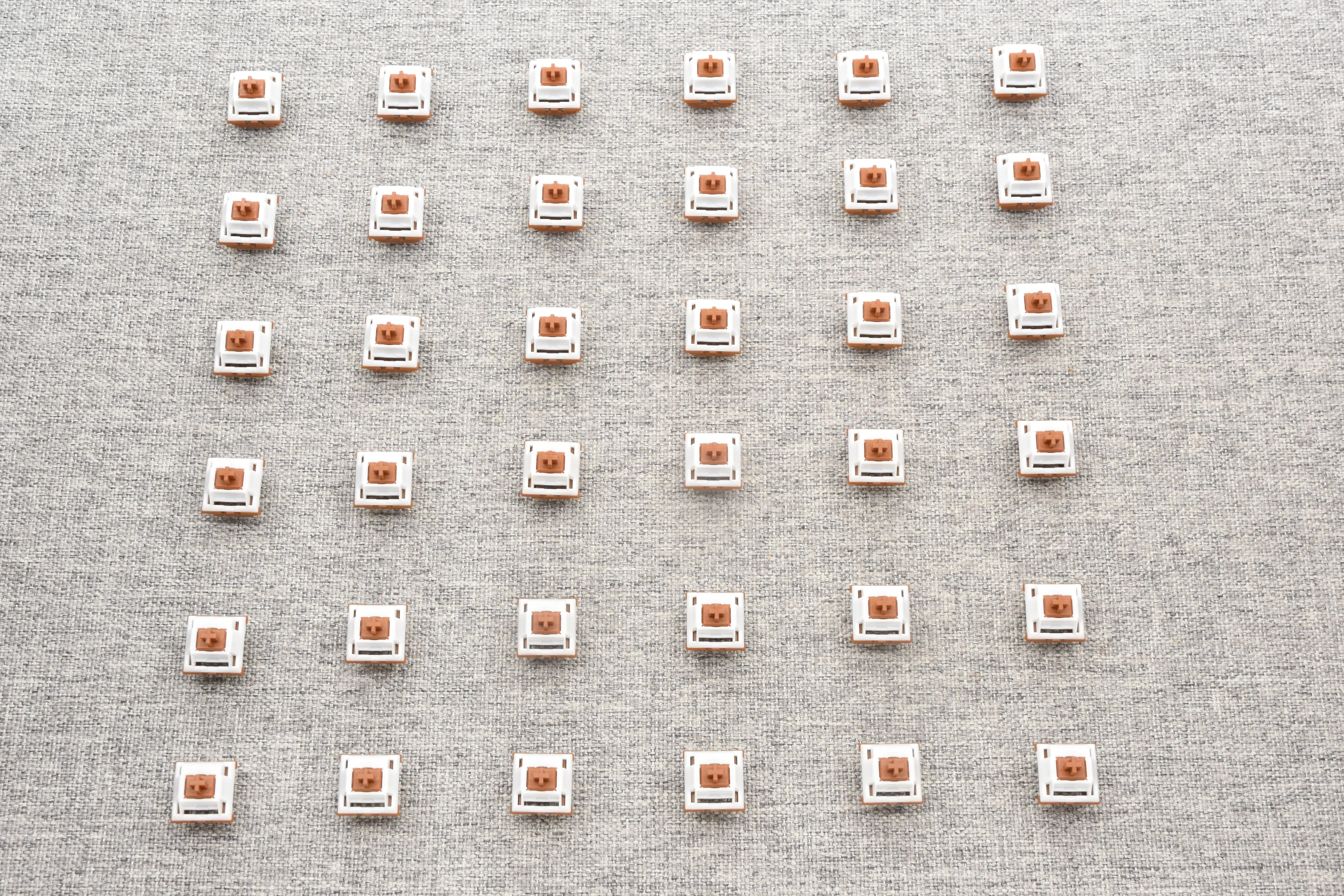 UNIKEYS X KEYGEEK UNI LINEAR SWITCH FACTORY LUBED EDITION (10PCS) - Image 9