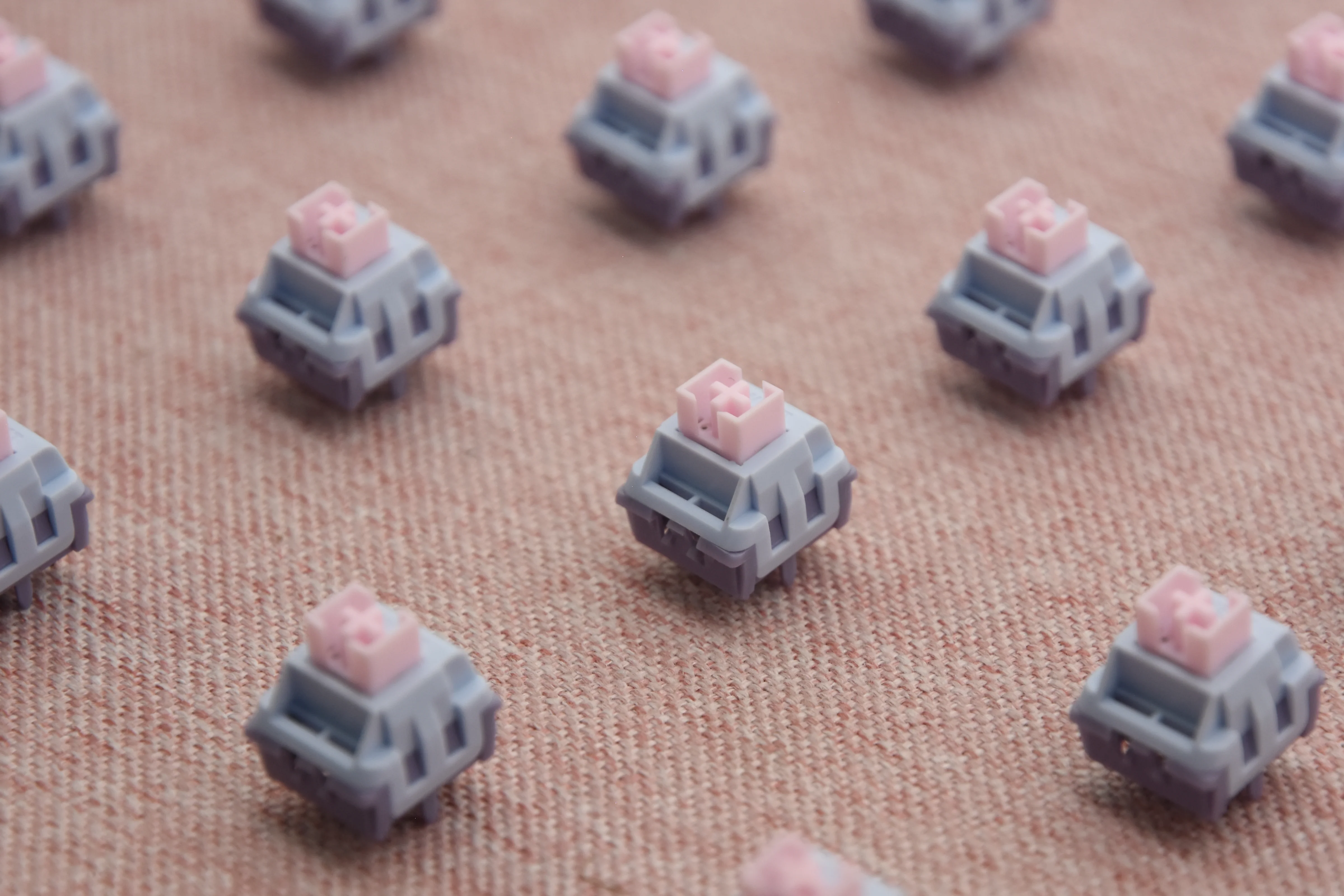 WEKT LUCY R5 Silent Linear Switch Factory Lubed (10PCS) - Image 10