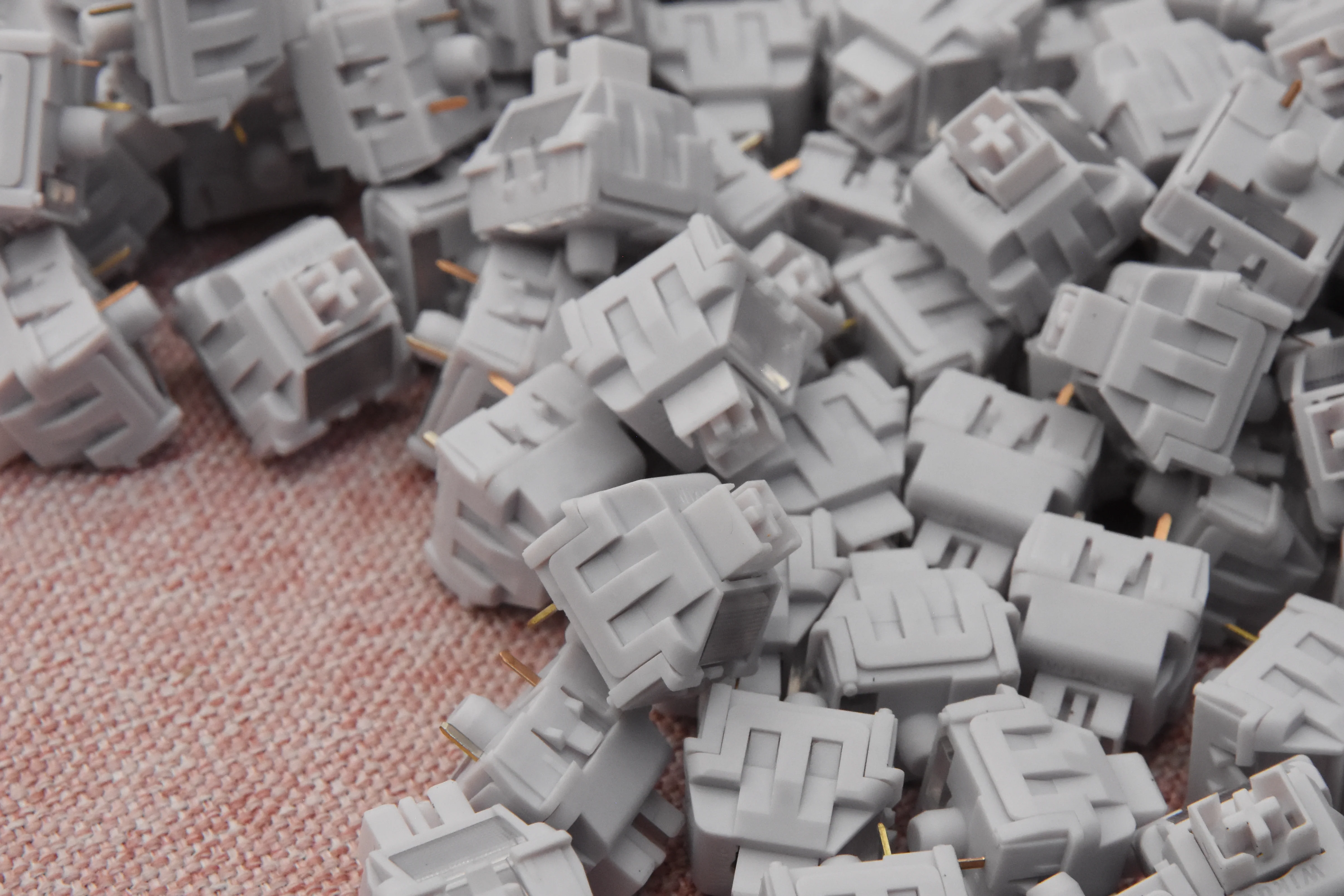 WEKT WILD GARDENIA LINEAR SWITCH FACTORY LUBED (10PCS) - Image 12