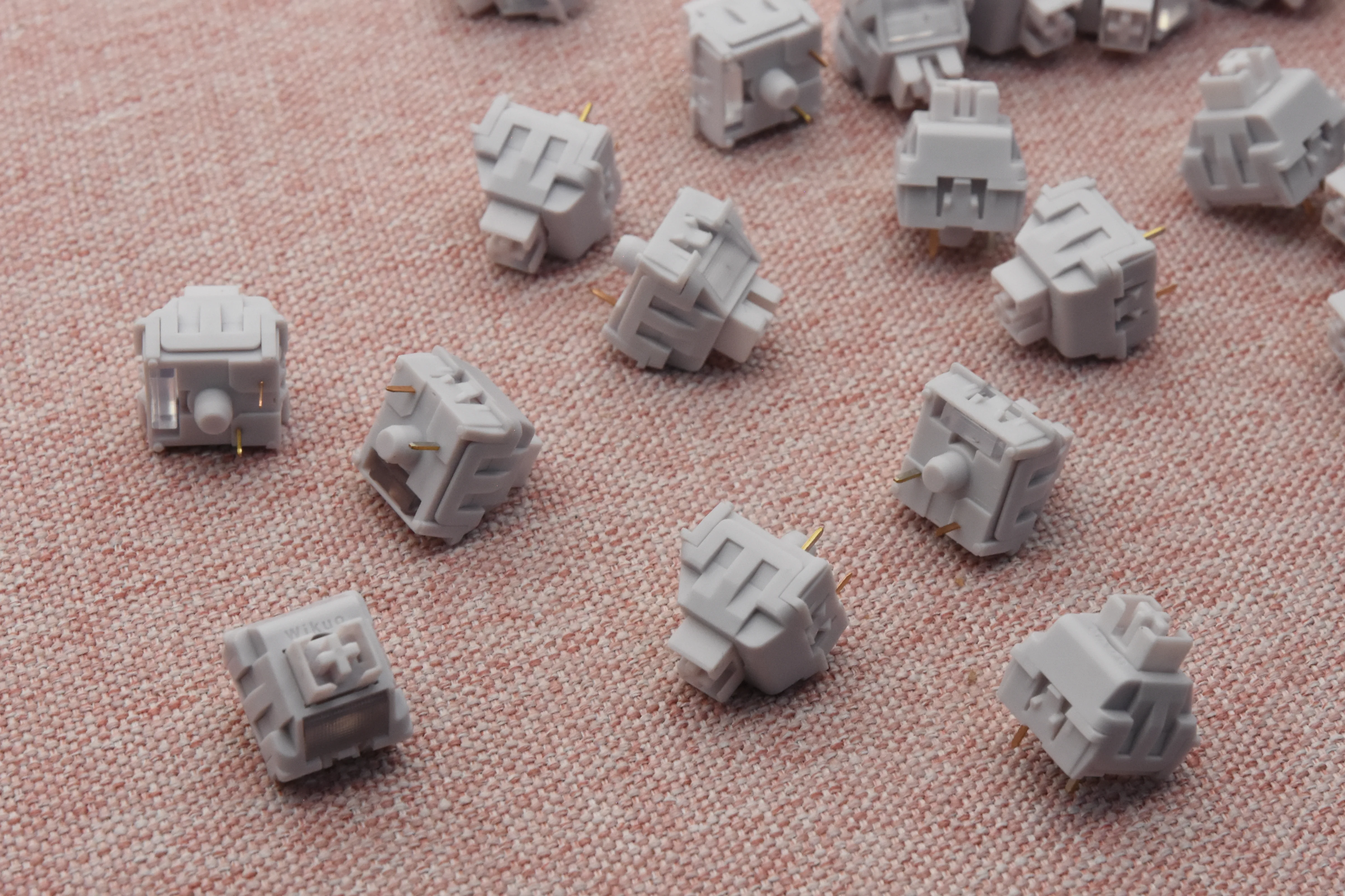 WEKT WILD GARDENIA LINEAR SWITCH FACTORY LUBED (10PCS) - Image 13