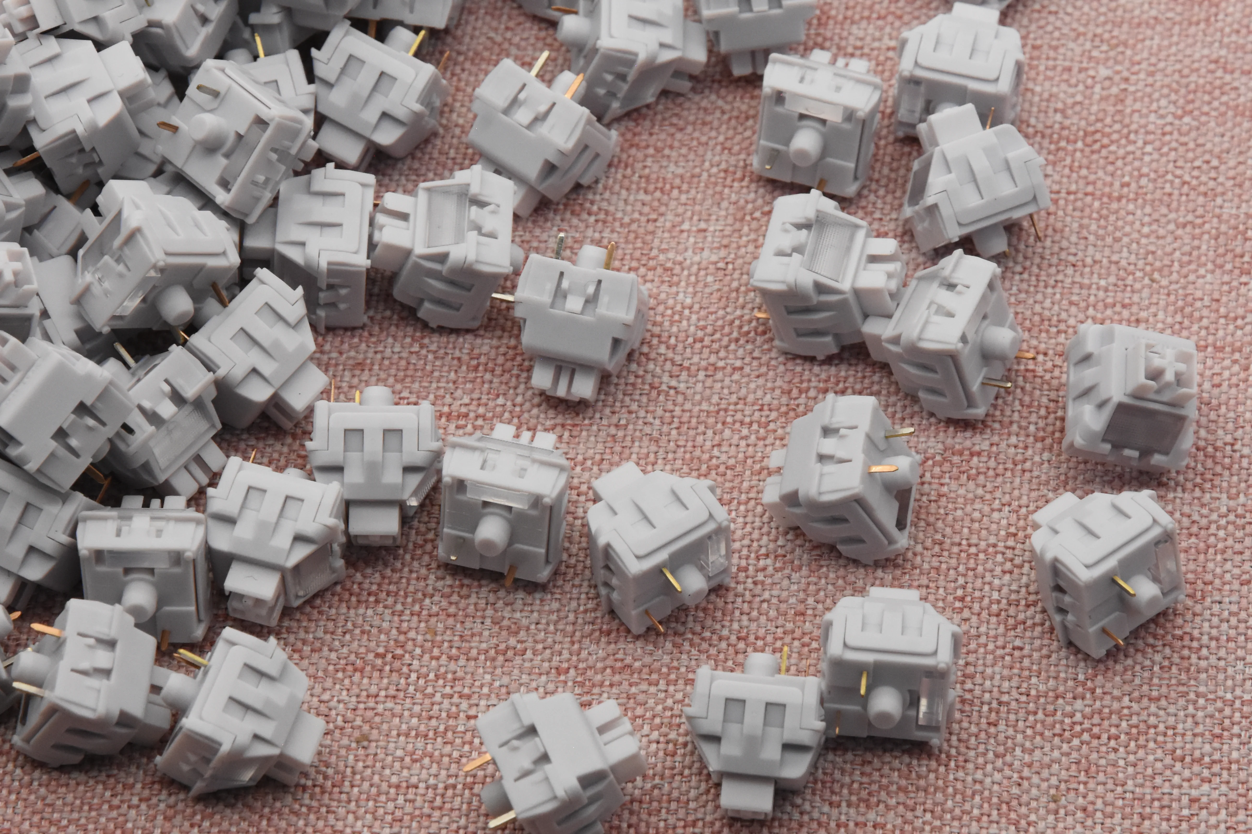 WEKT WILD GARDENIA LINEAR SWITCH FACTORY LUBED (10PCS) - Image 4