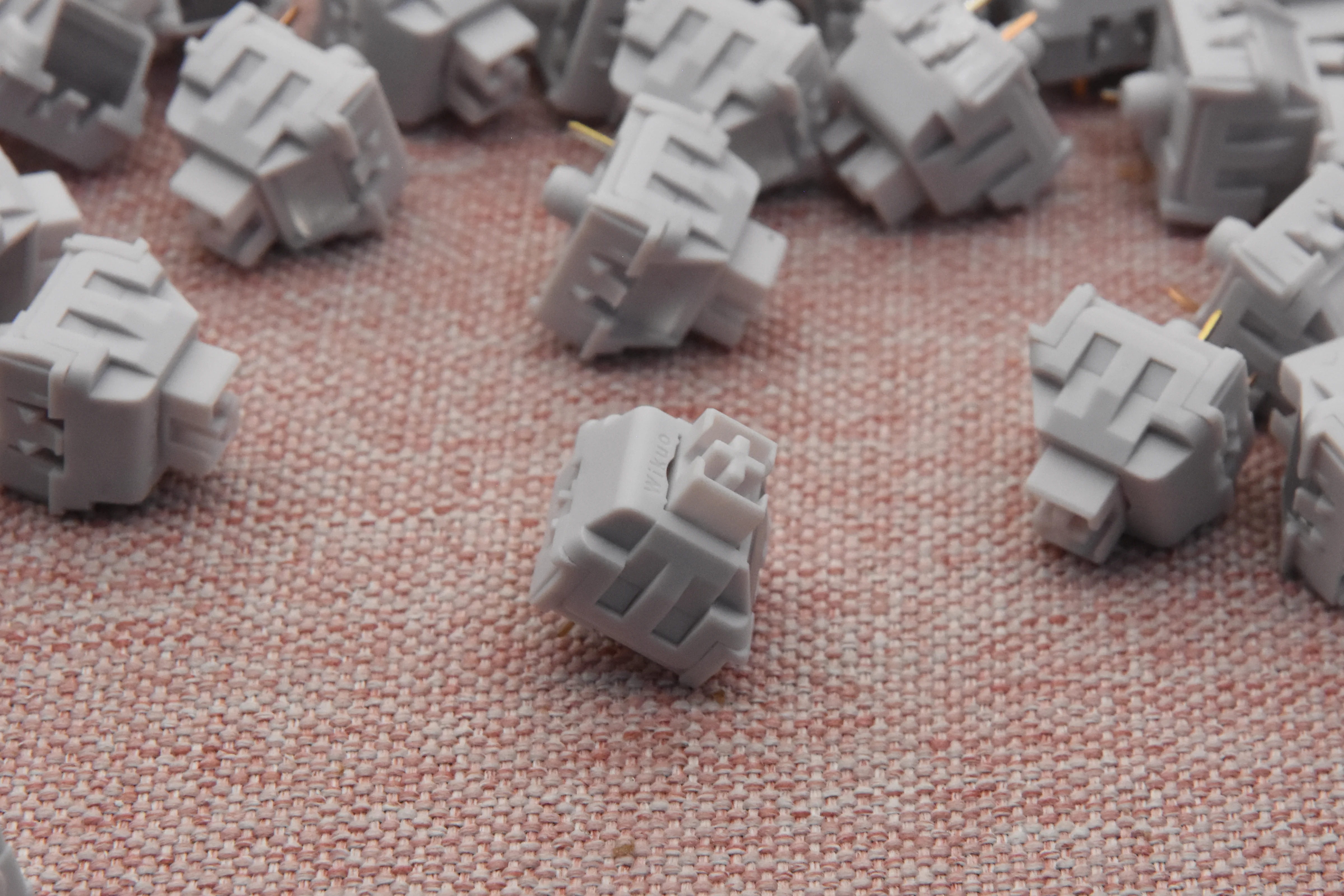 WEKT WILD GARDENIA LINEAR SWITCH FACTORY LUBED (10PCS) - Image 7