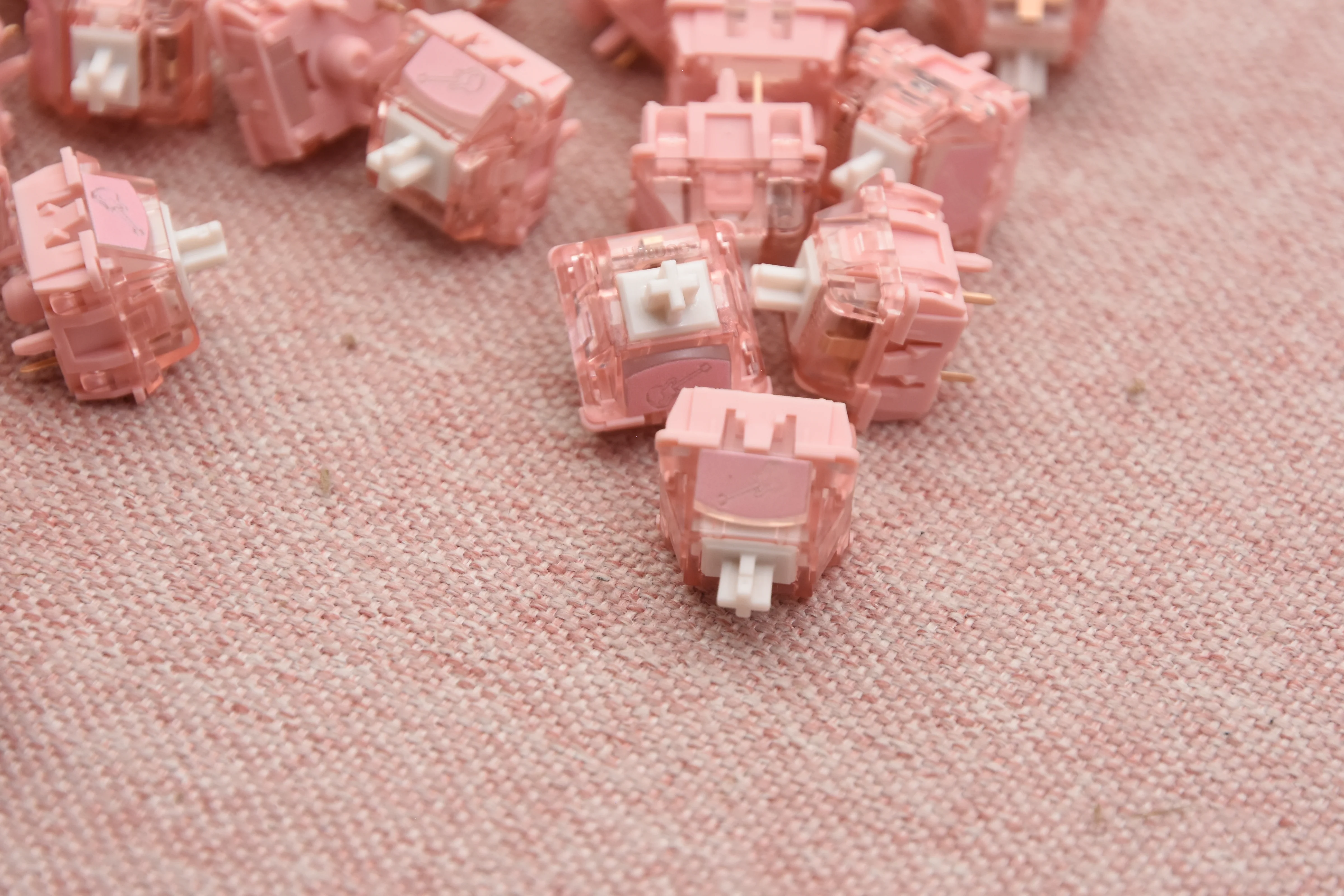 WINGTREE ANON LINEAR SWITCH FACTORY LUBED (10PCS) - Image 9