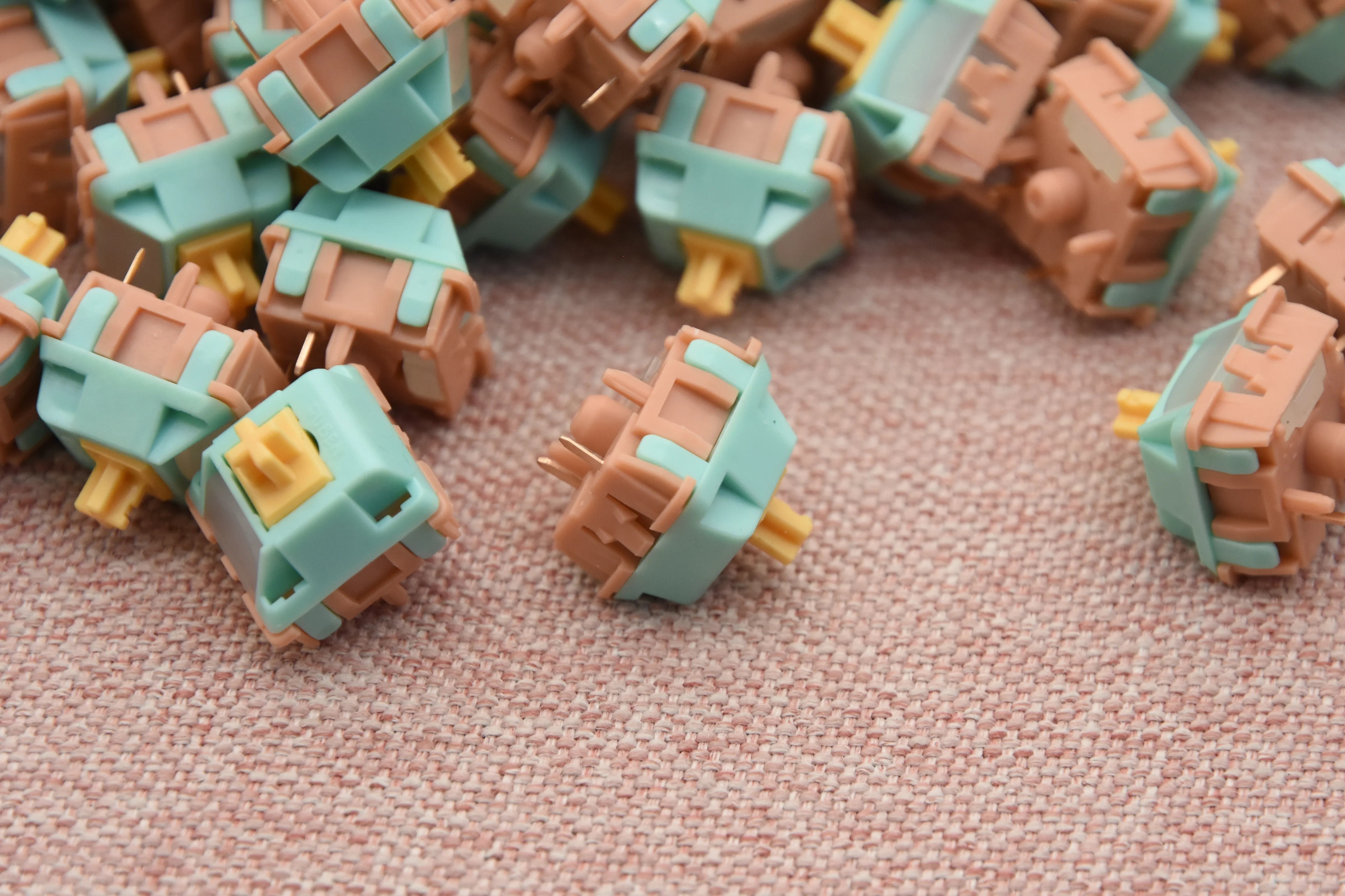 WINGTREE CORAL LINEAR SWITCH FACTORY LUBED (10PCS) - Image 4