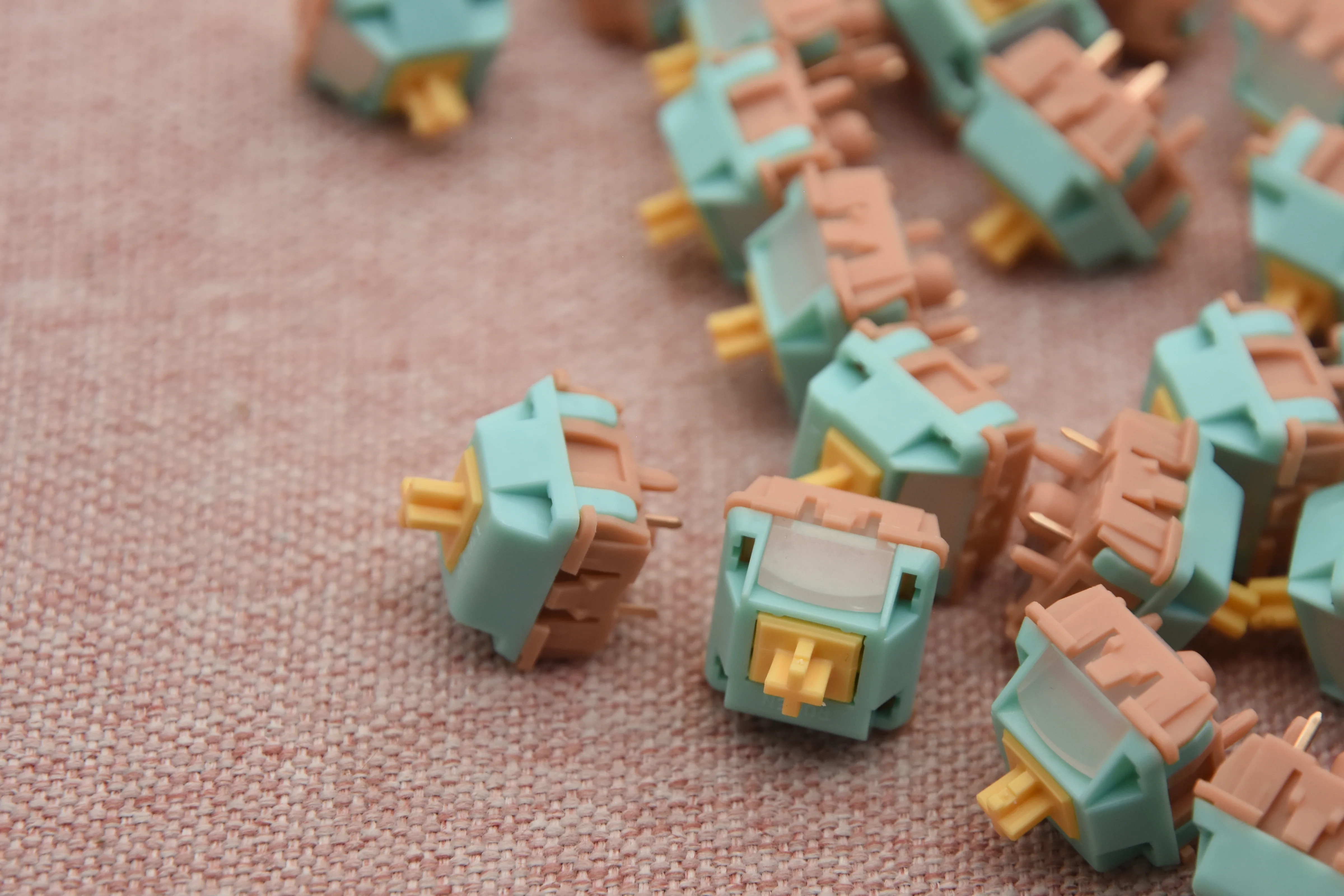 WINGTREE CORAL LINEAR SWITCH FACTORY LUBED (10PCS) - Image 8