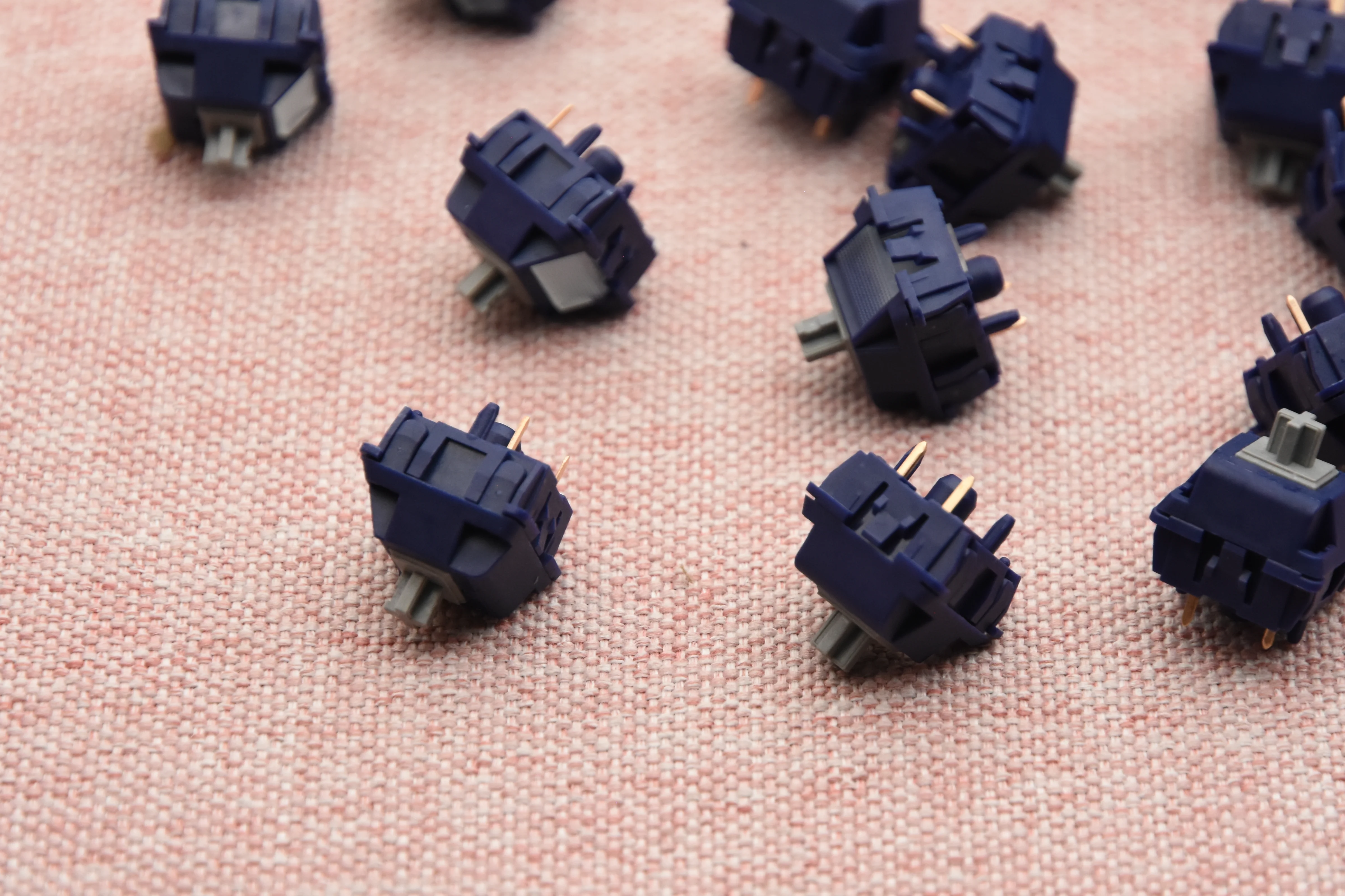 WINGTREE G ONE LINEAR SWITCH FACTORY LUBED (10PCS) - Image 4
