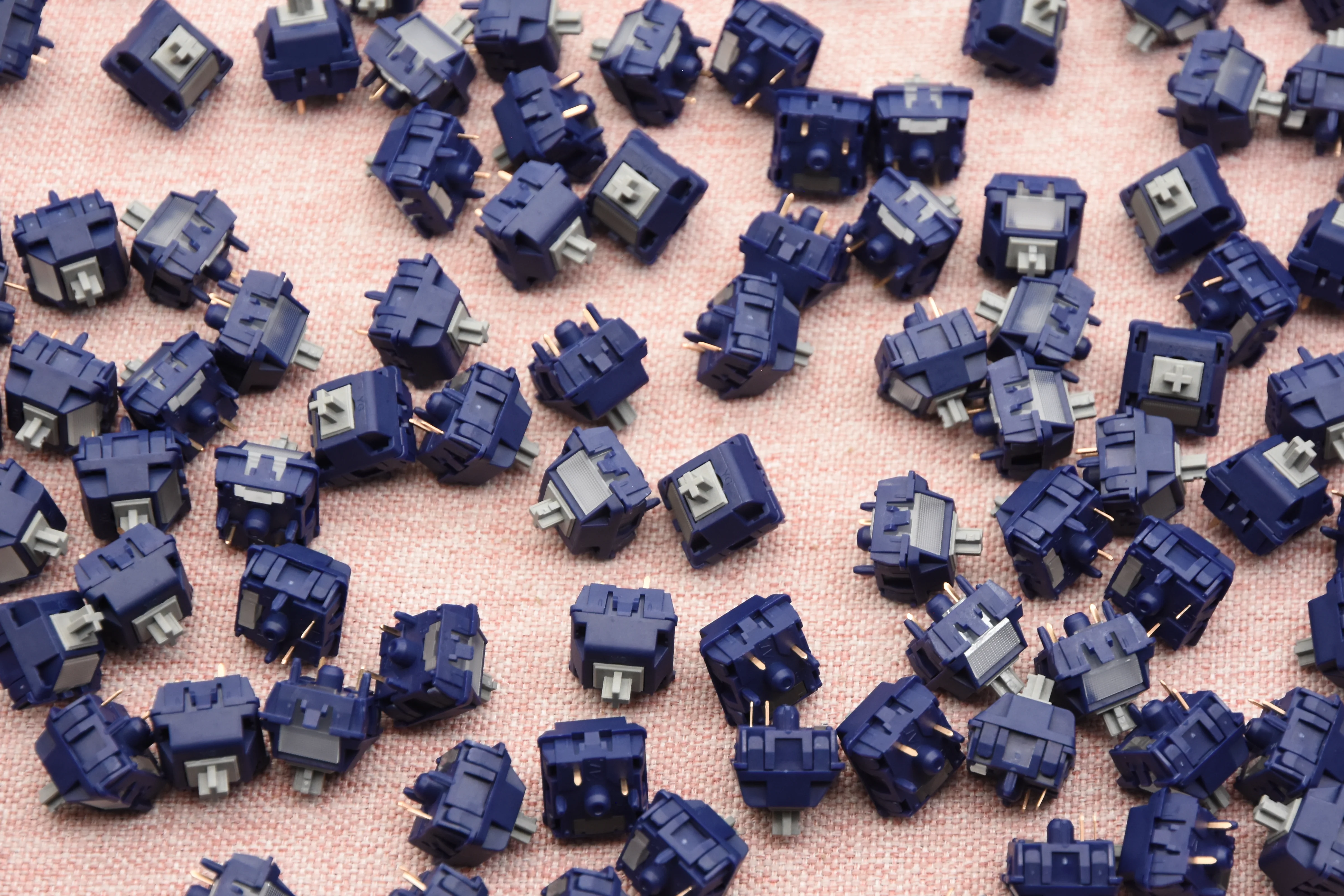WINGTREE G ONE LINEAR SWITCH FACTORY LUBED (10PCS) - Image 5