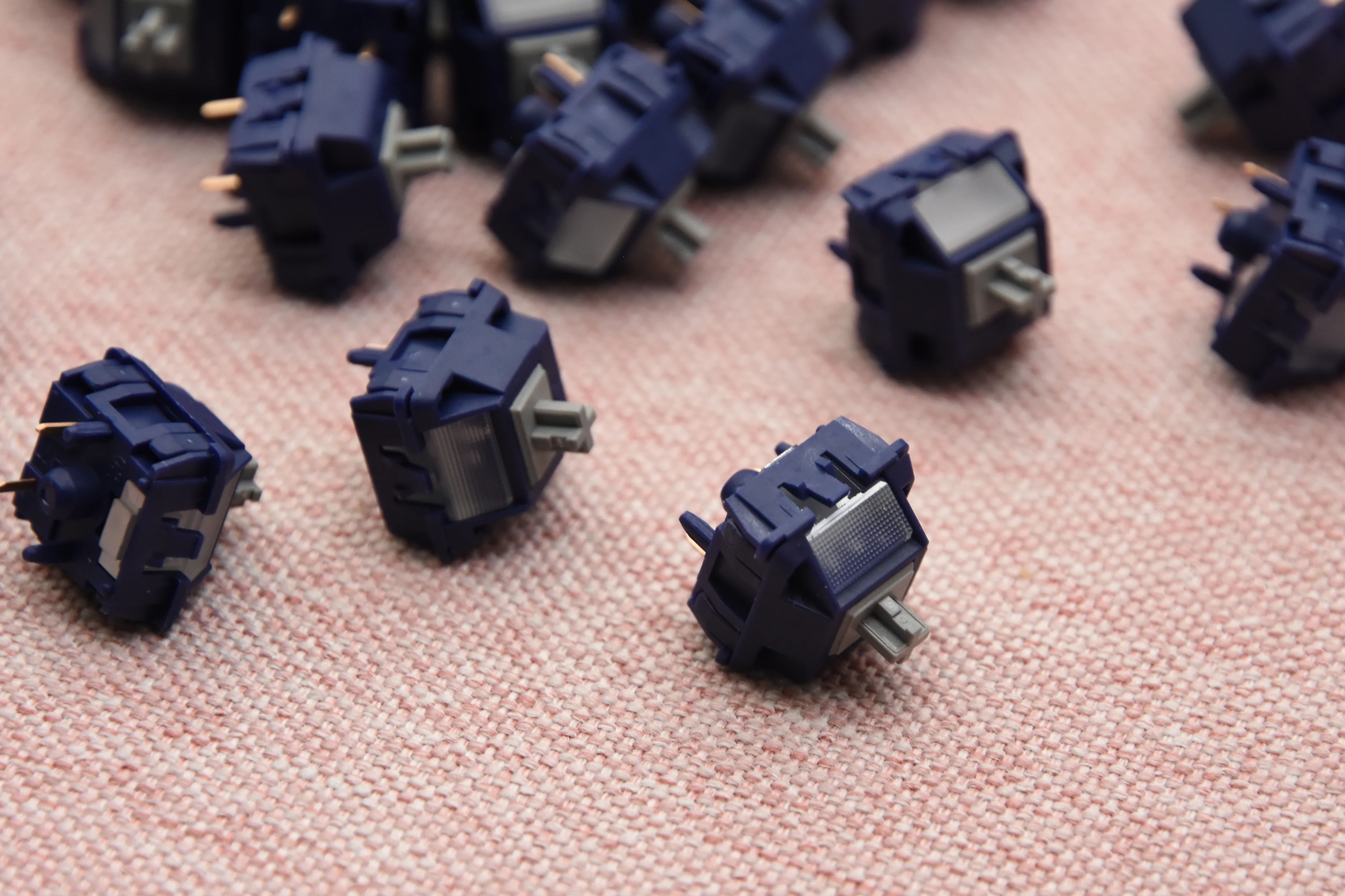 WINGTREE G ONE LINEAR SWITCH FACTORY LUBED (10PCS) - Image 9