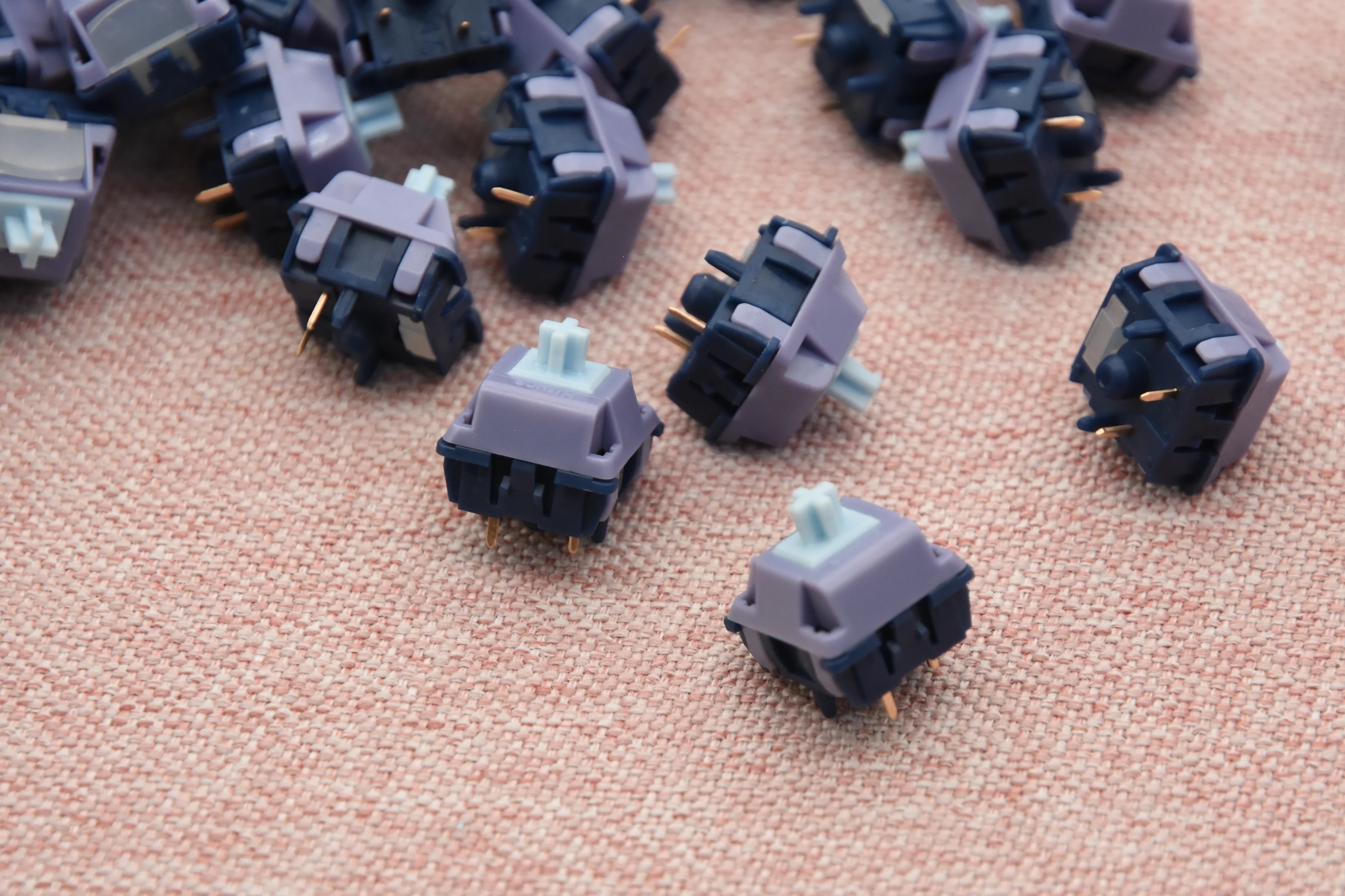 Wingtree KM16 Linear Switch Factory Lubed (10PCS) - Image 4