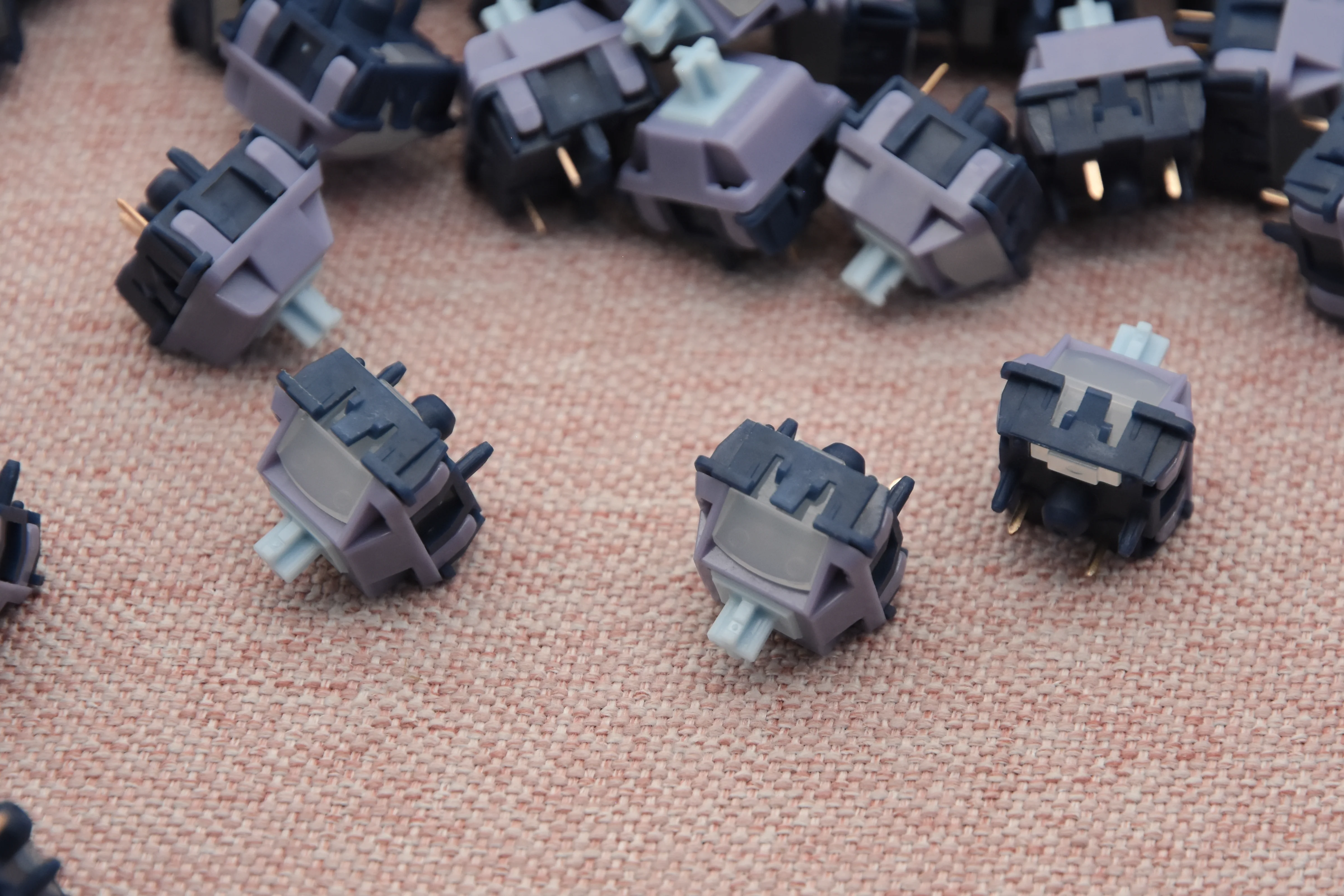 Wingtree KM16 Linear Switch Factory Lubed (10PCS) - Image 7