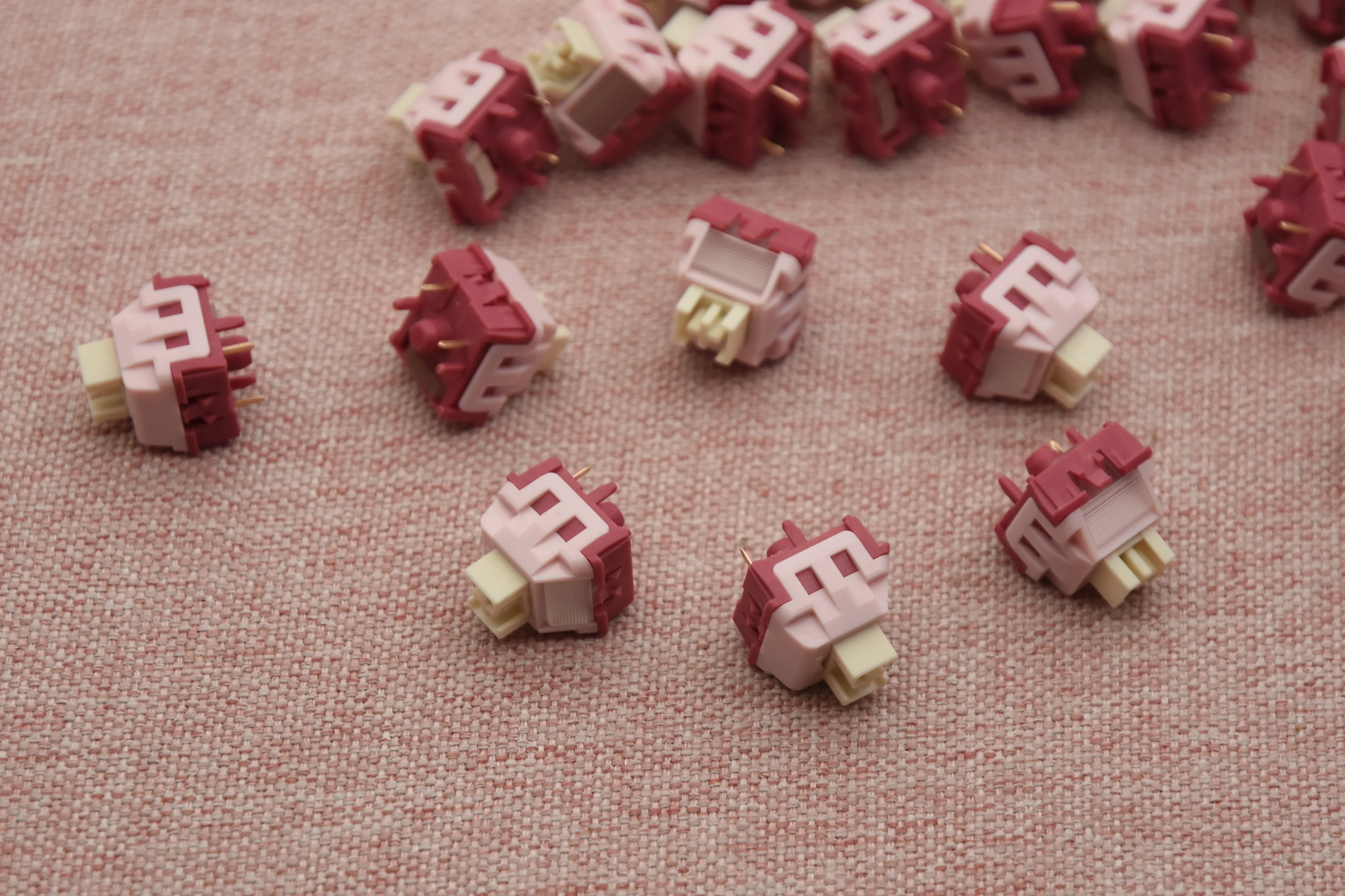 WINGTREE X LICHICX PINK PINK SILENT LINEAR SWITCH FACTORY LUBED (10PCS) - Image 8