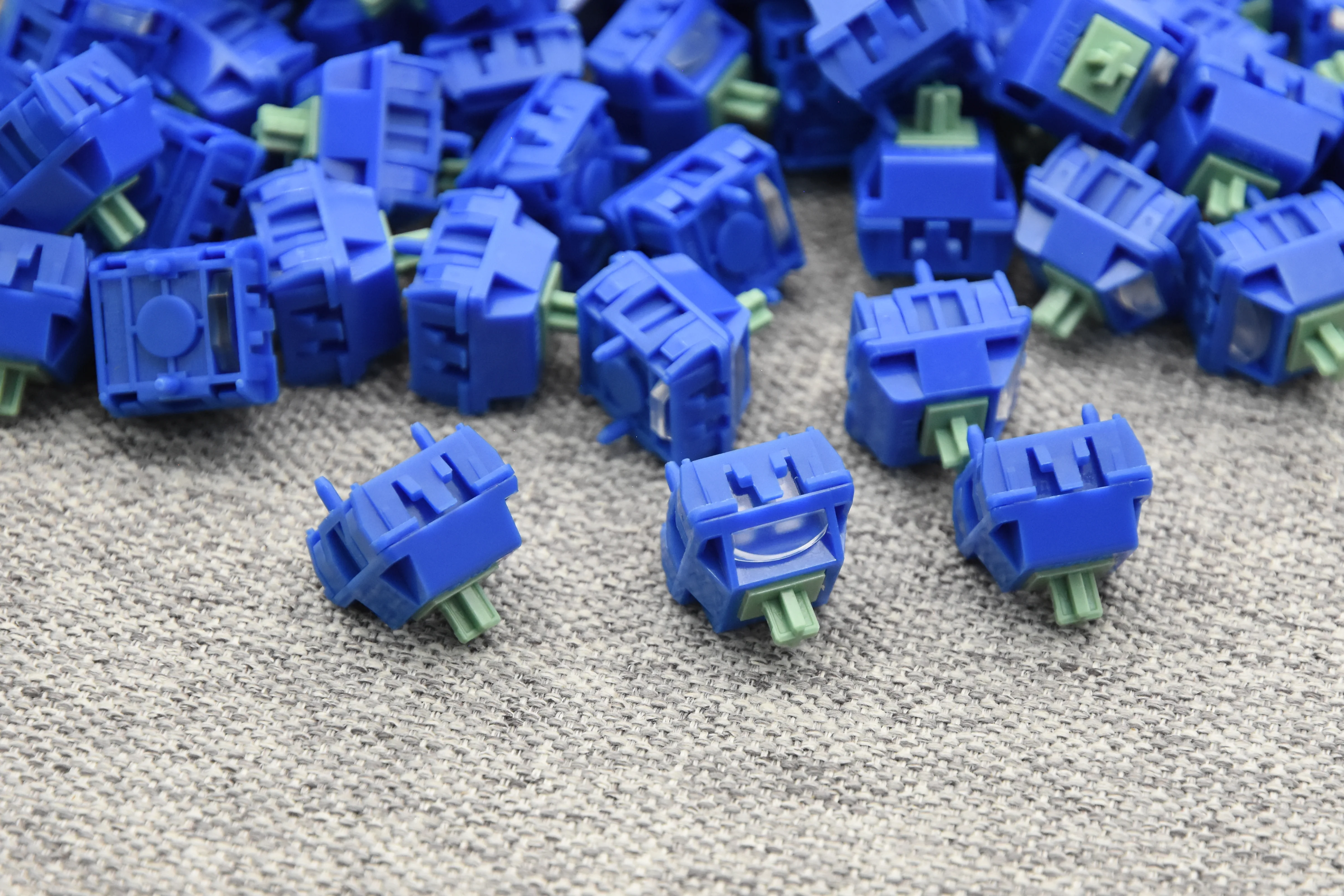 WINGTREE YUCI HE MAGNETIC GAMING SWITCH FACTORY LUBED (10PCS) - Image 3