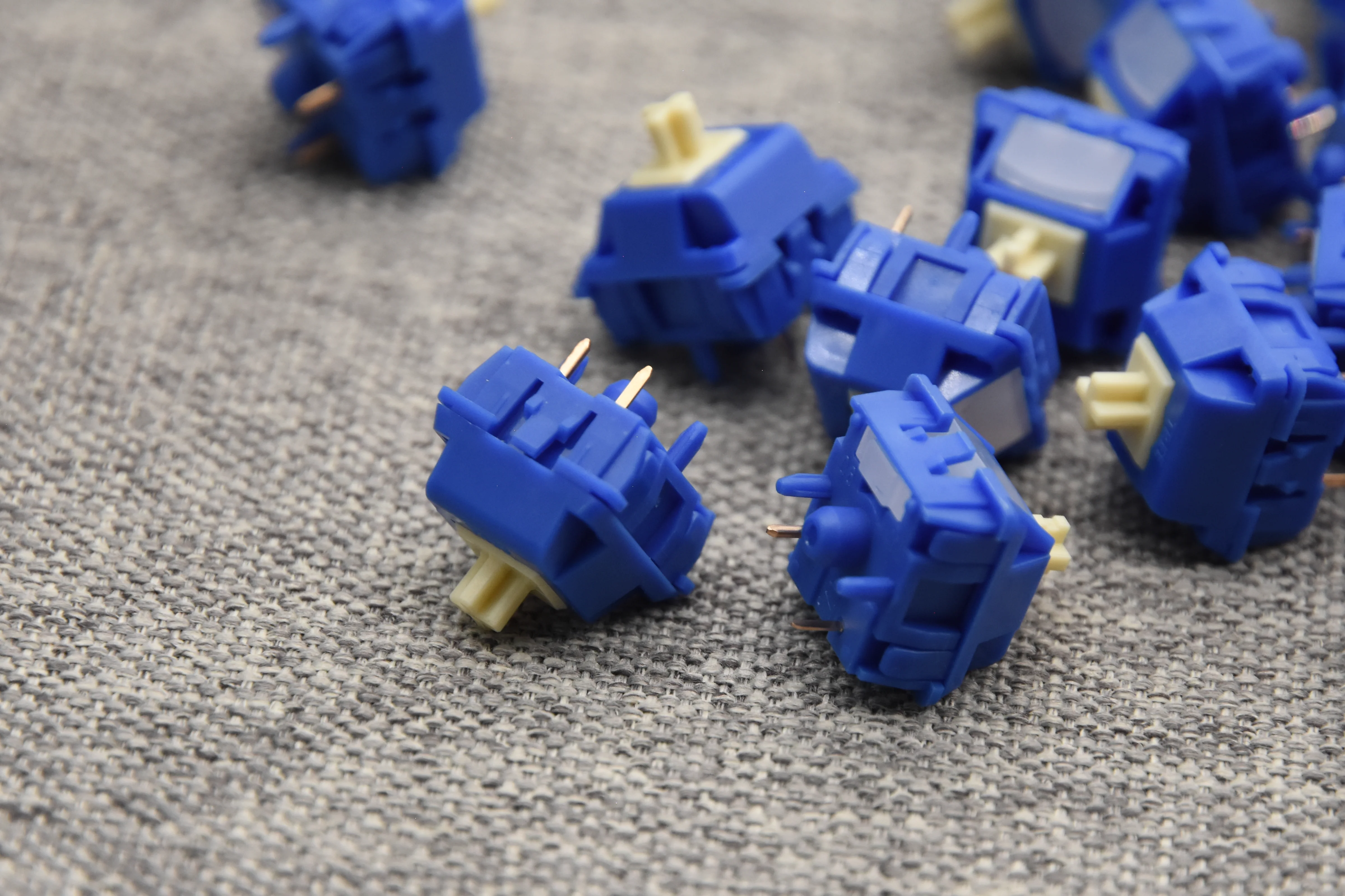 WINGTREE YUNIE LINEAR SWITCH FACTORY LUBED (10PCS) - Image 11