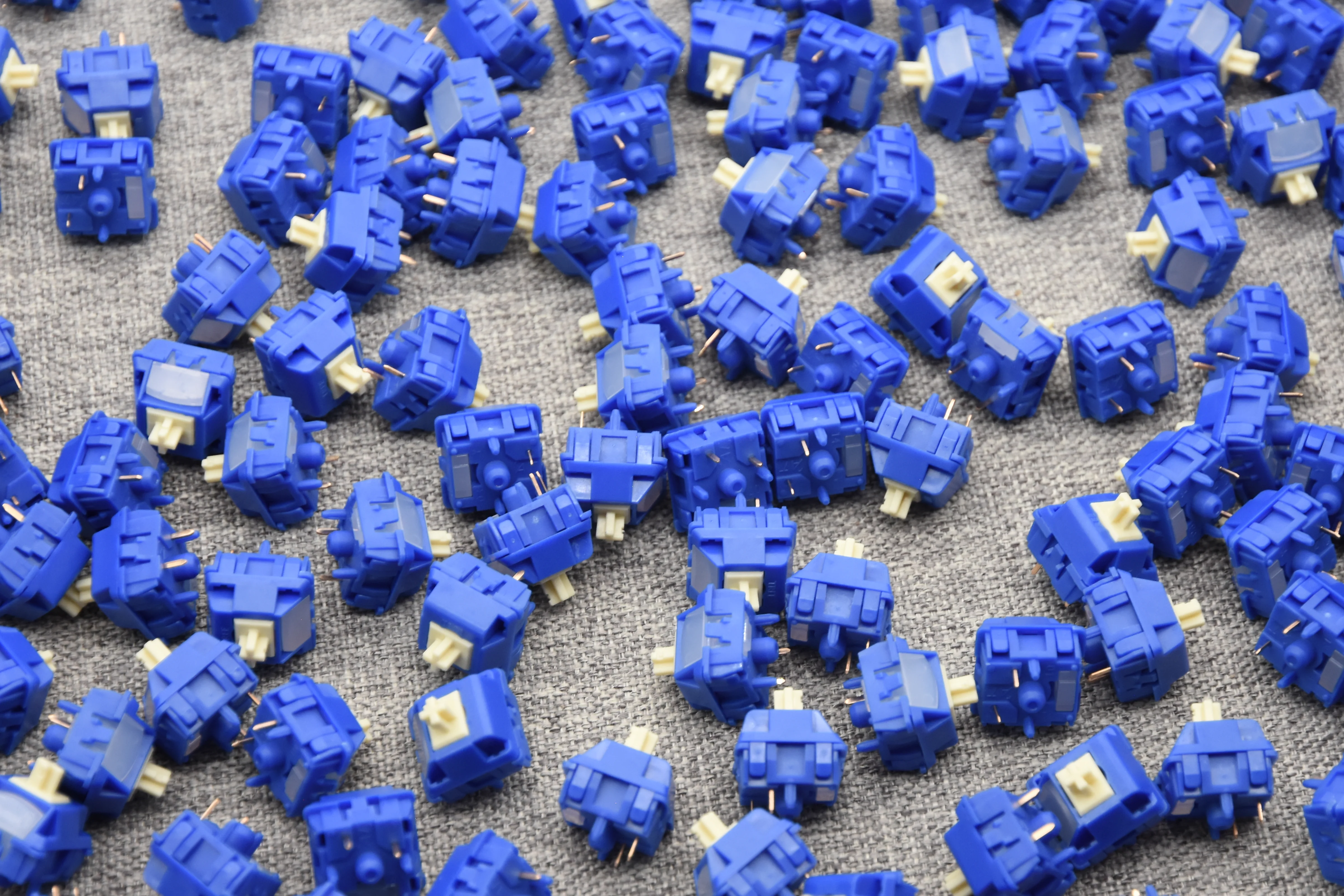 WINGTREE YUNIE LINEAR SWITCH FACTORY LUBED (10PCS) - Image 9