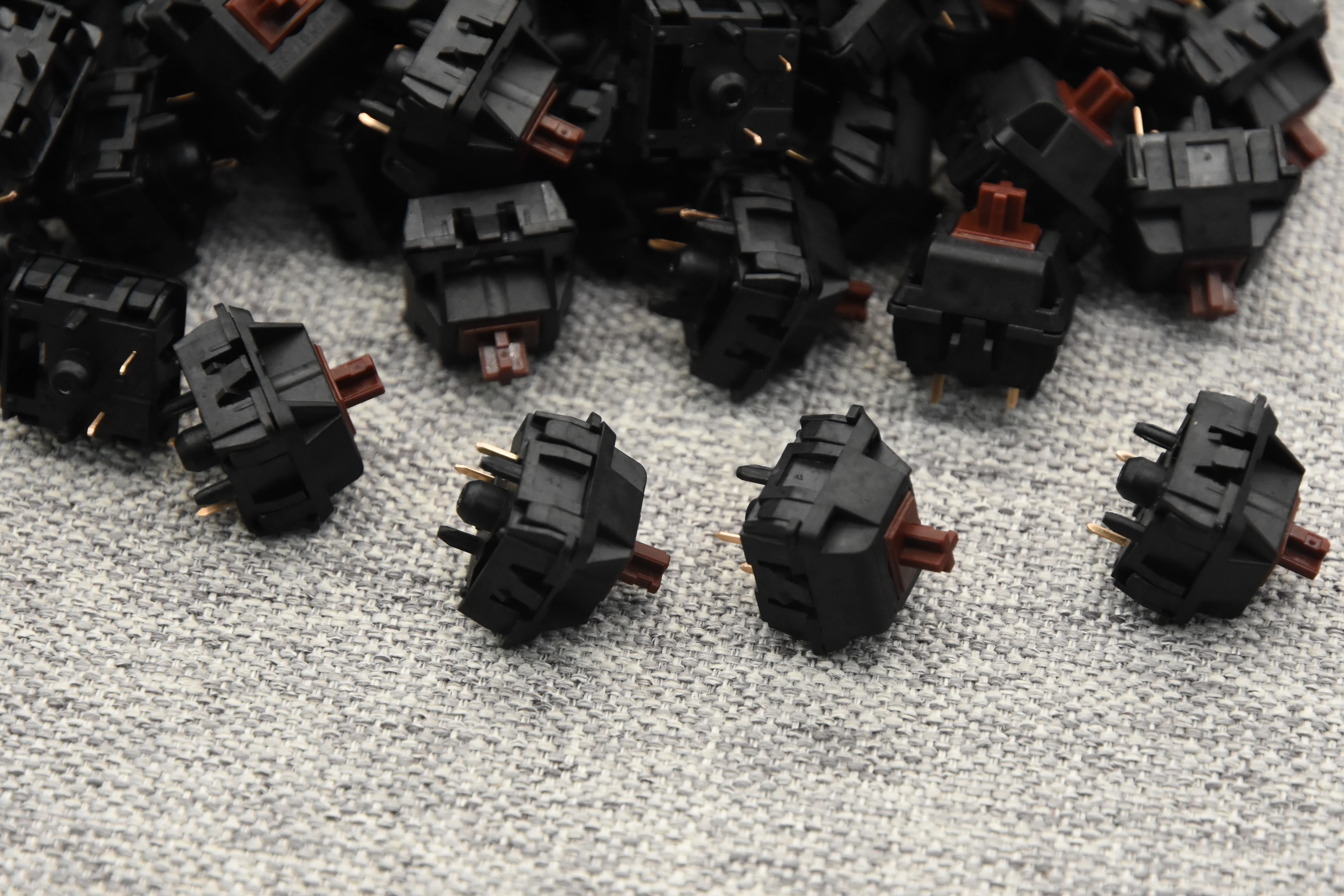 WINGTREE YUYING LIGHT TACTILE SWITCH FACTORY LUBED (10PCS) - Image 4