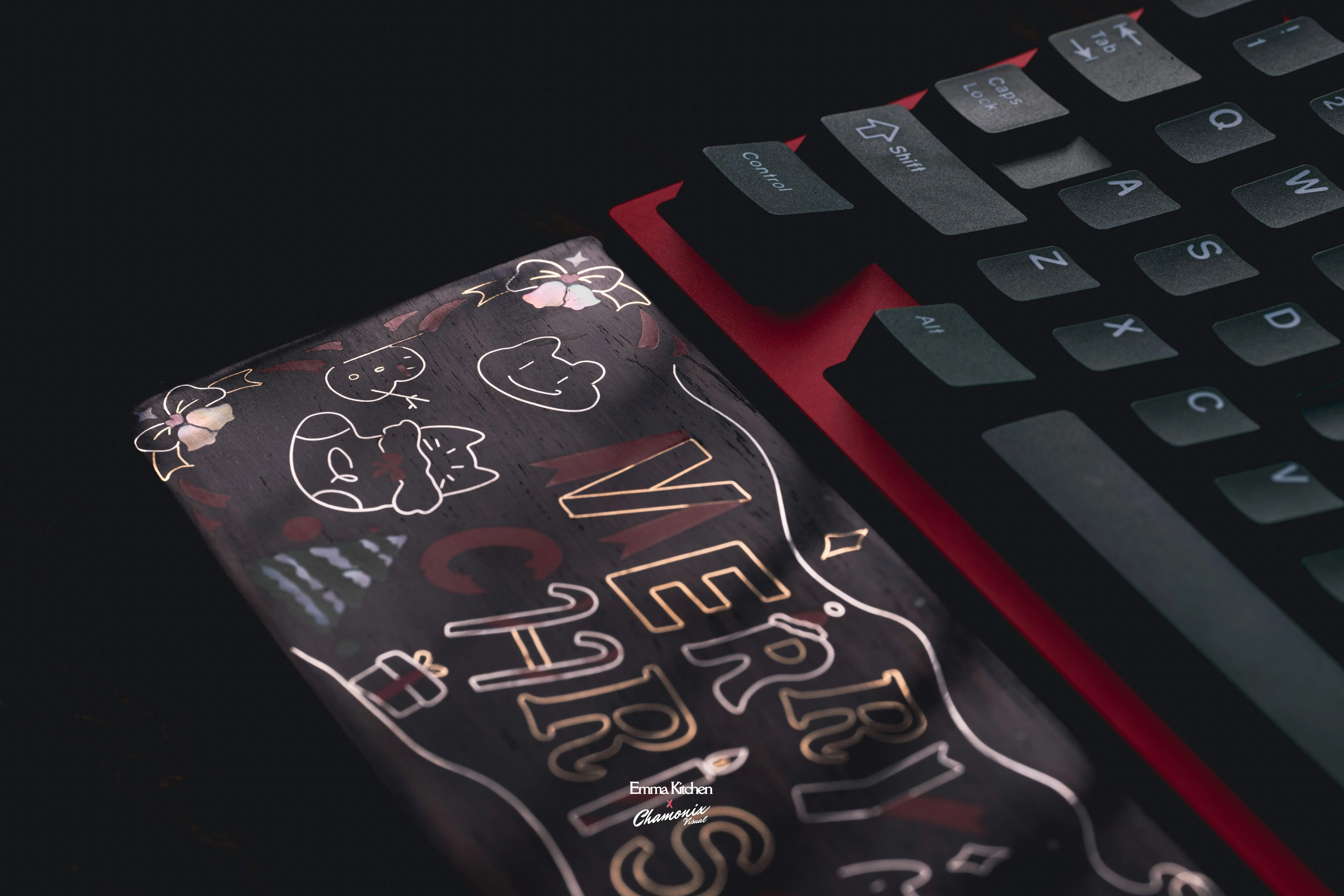 XIYAN CHRISTMAS EVE WRIST REST Instock - Image 3