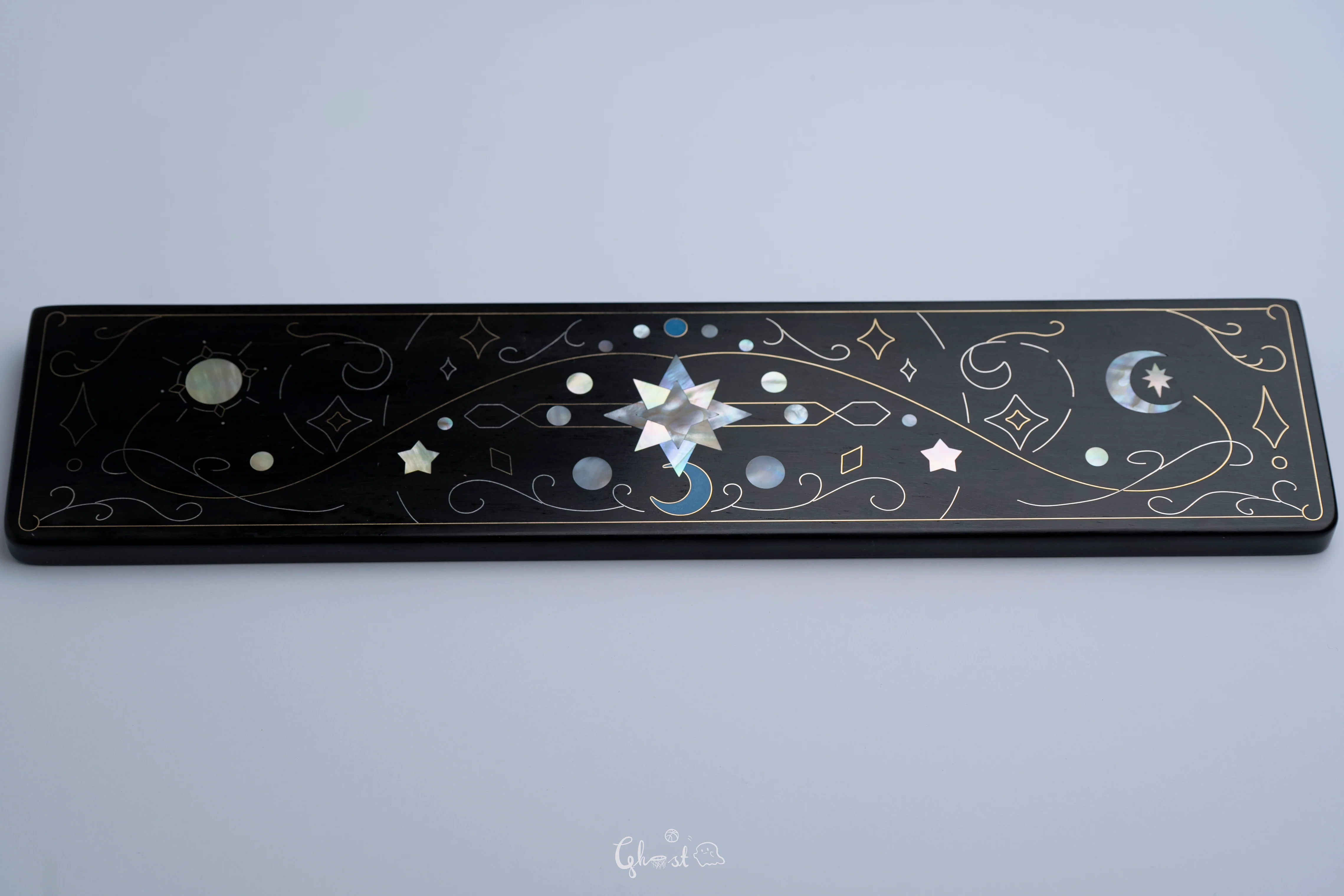 XIYAN CHRISTMAS STAR WRIST REST Pre-Order - Image 3