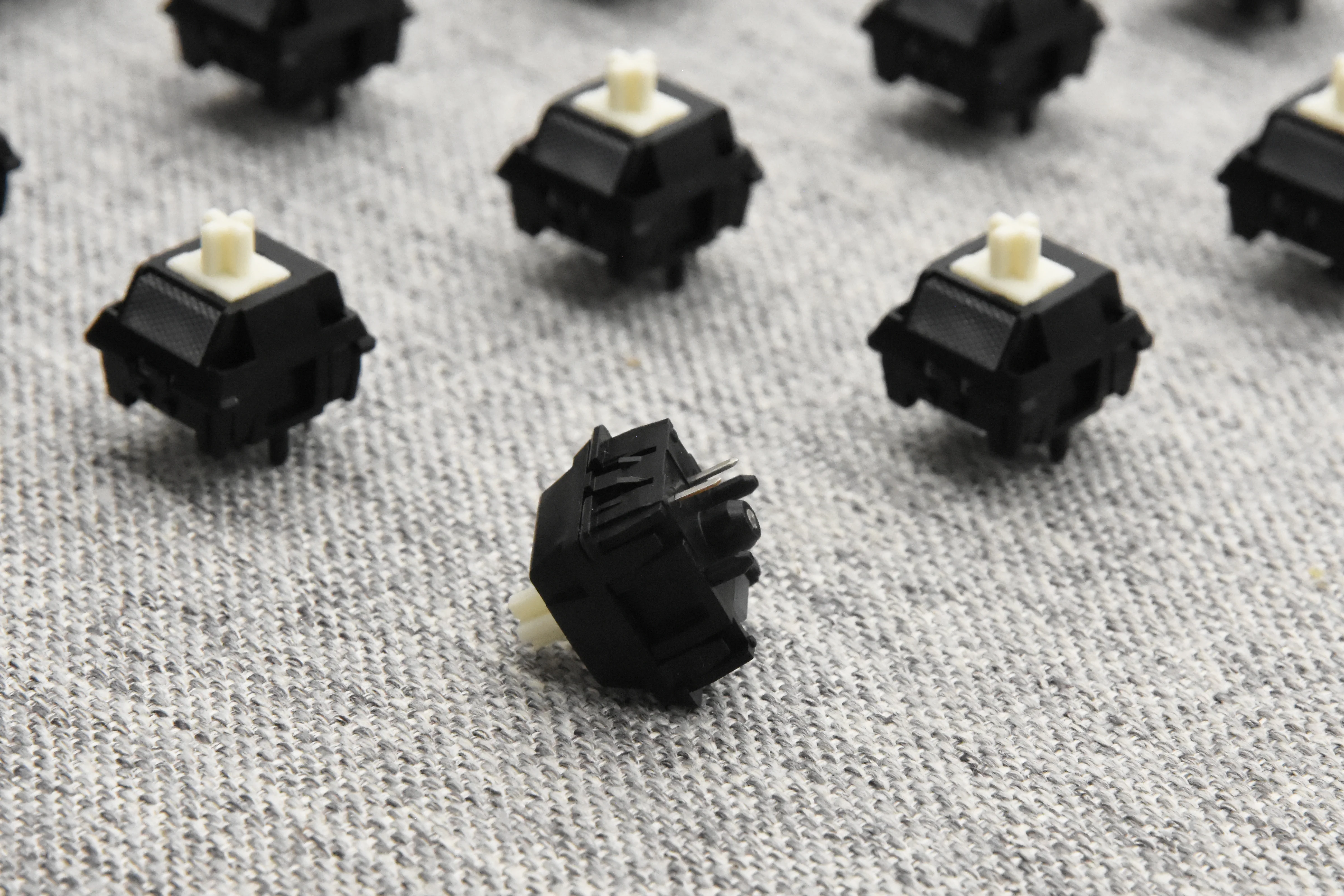 XLLAB X HAIMU ROCK TACTILE SWITCH FACTORY LUBED(10PCS) - Image 15